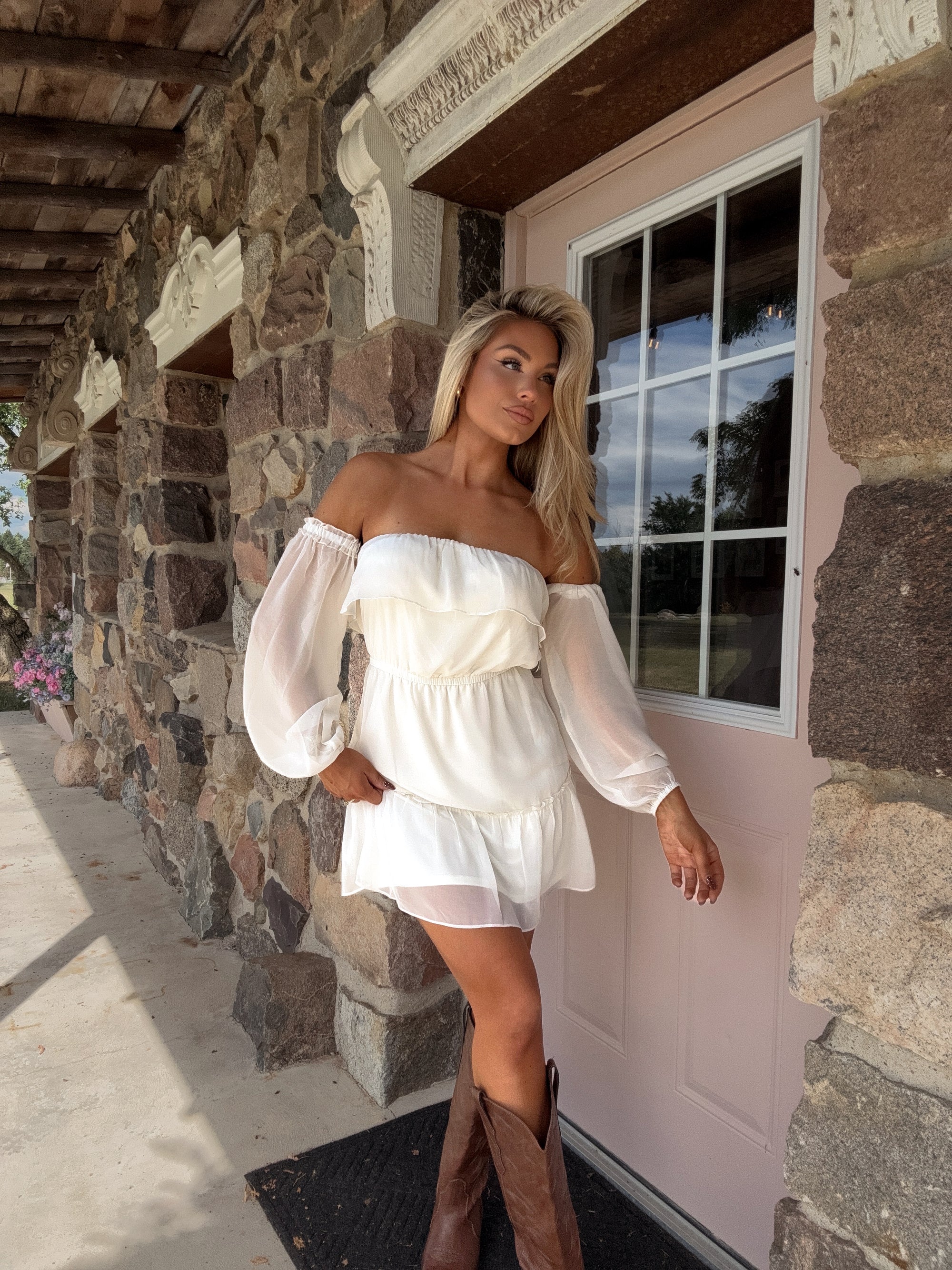 LORAINE OFF THE SHOULDER DRESS CREAM