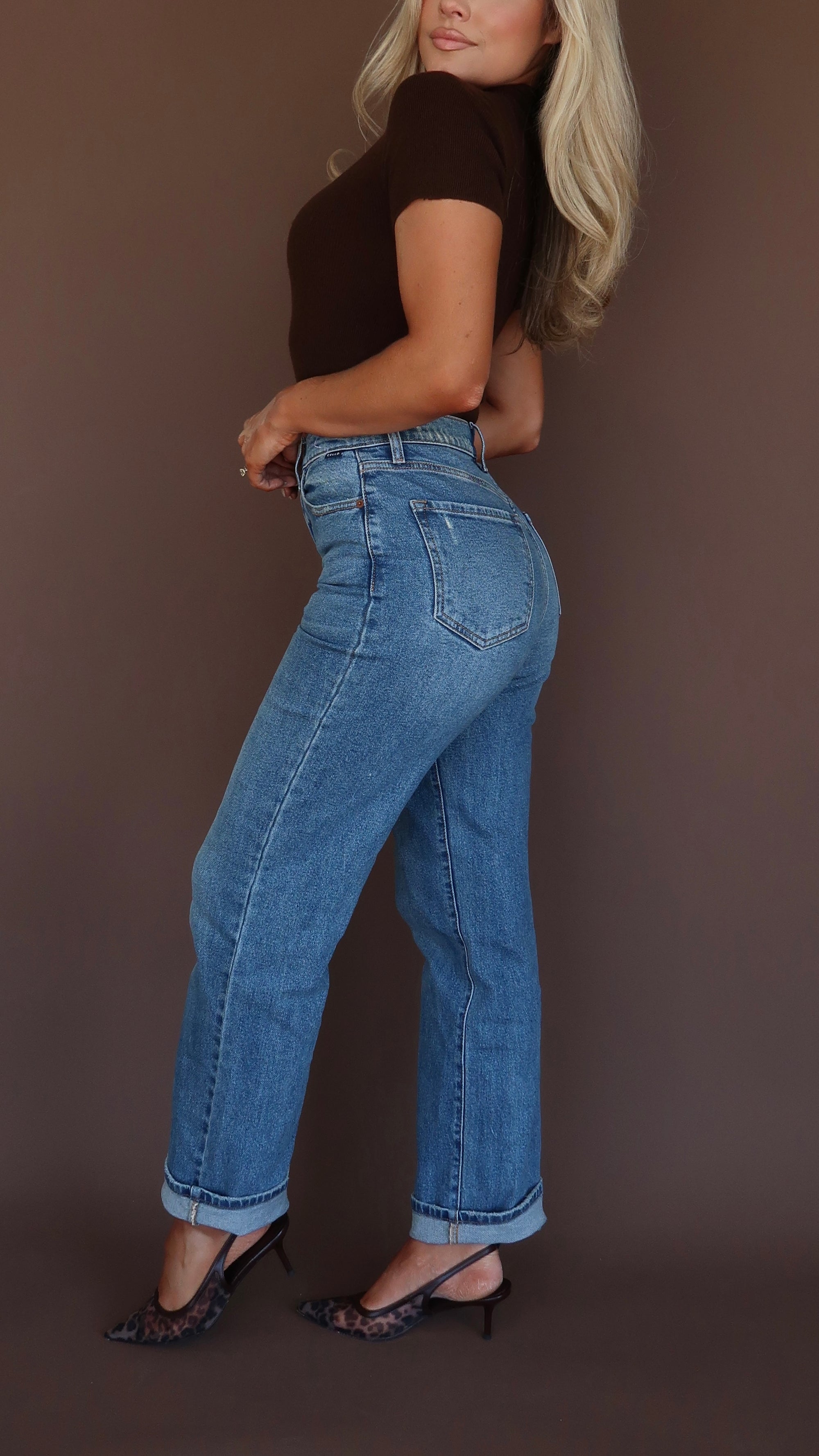 HIGH WAISTED STRAIGHT LEG DAD DENIM JEANS