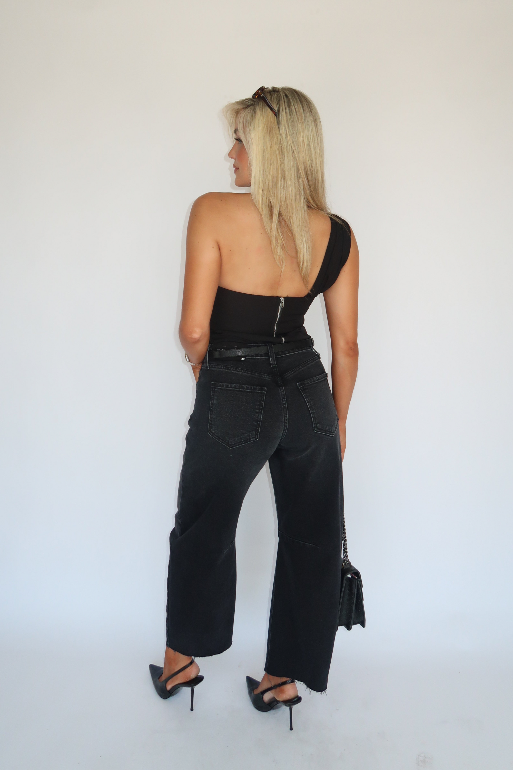 MARBELLA ONE SHOULDER BLACK TOP
