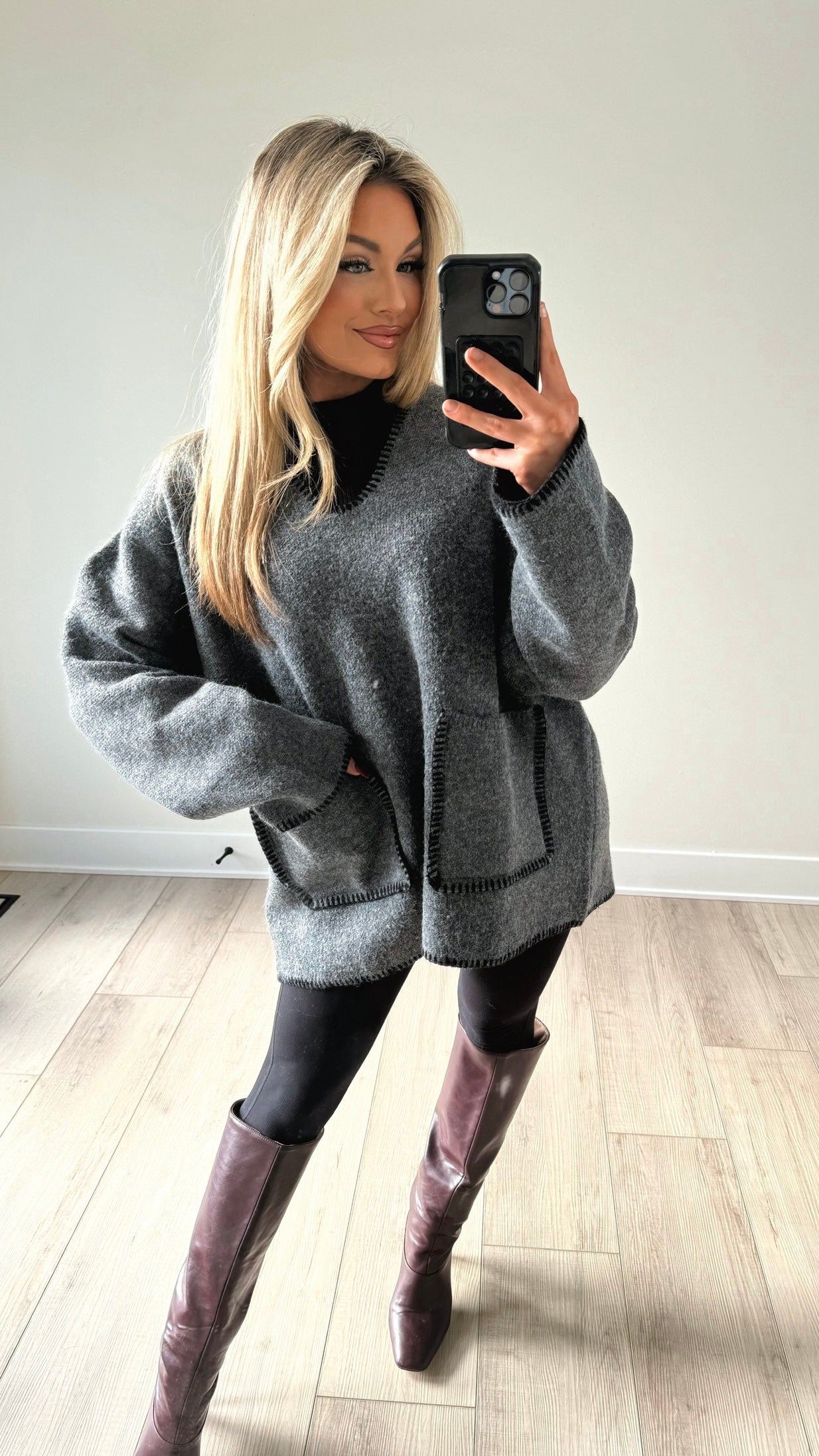 EQUESTRIAN STITCH OVERSIZED SWEATER