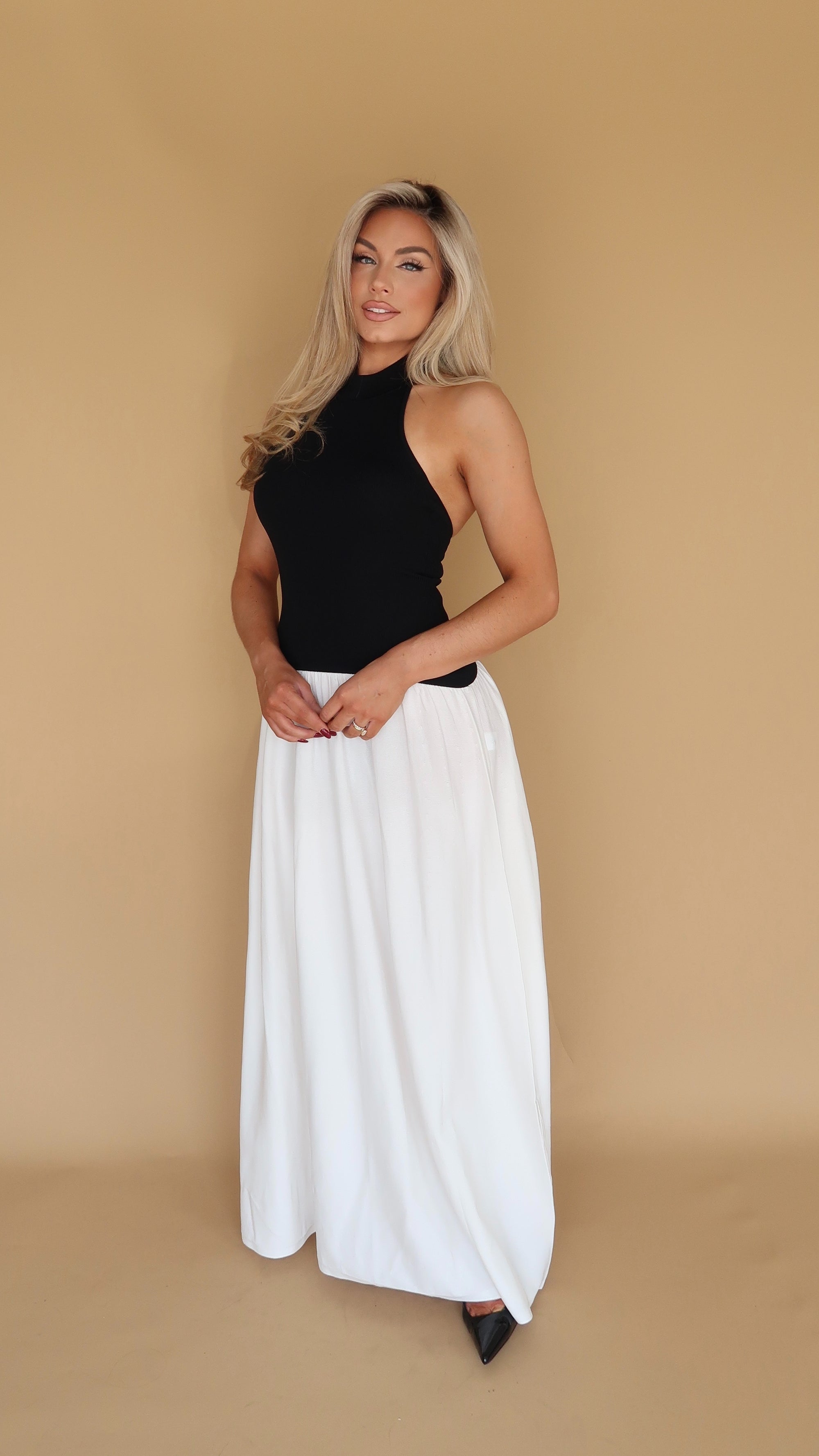 LUNA CONTRAST MAXI DRESS