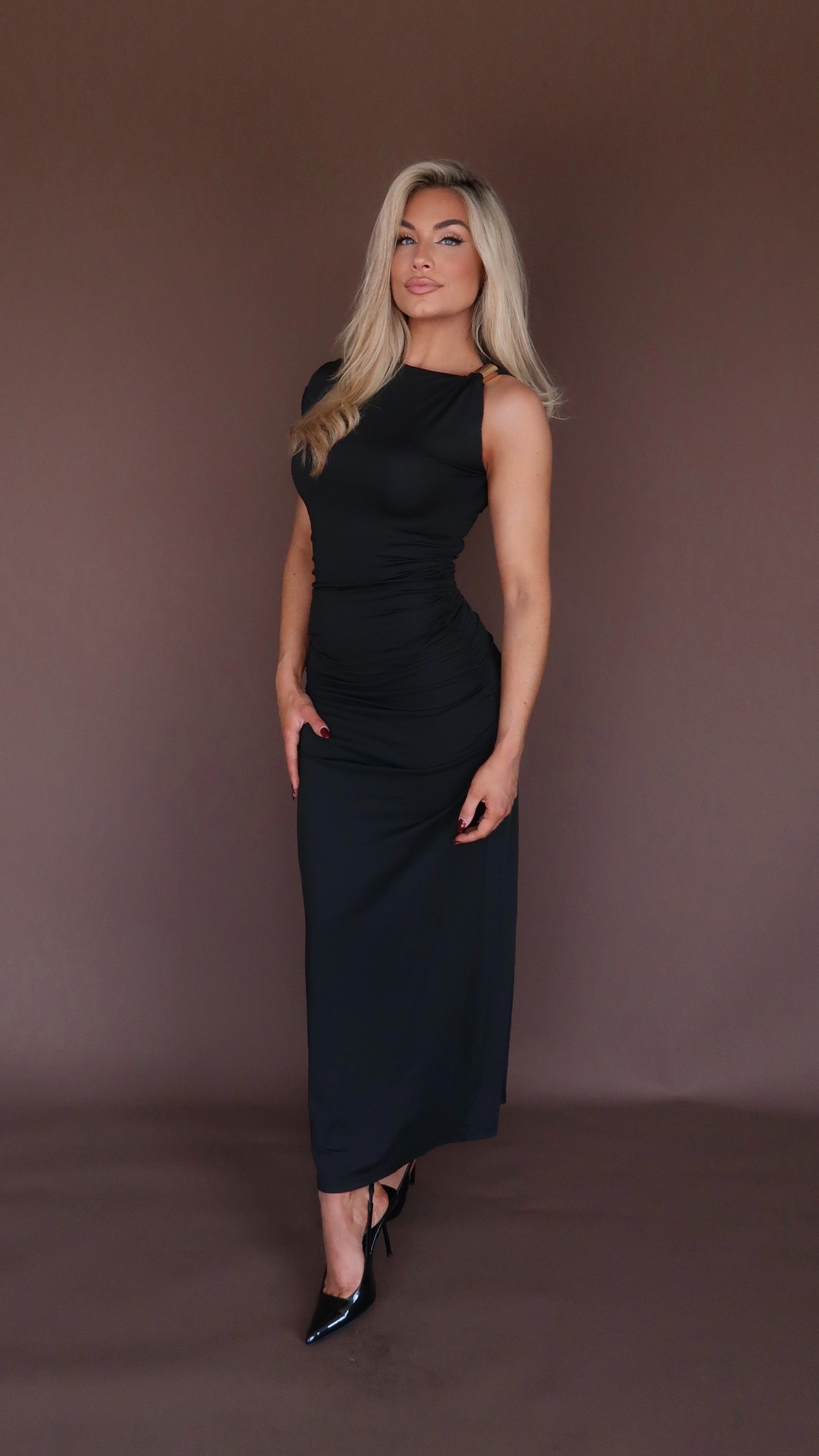 FIONA MAXI DRESS BLACK