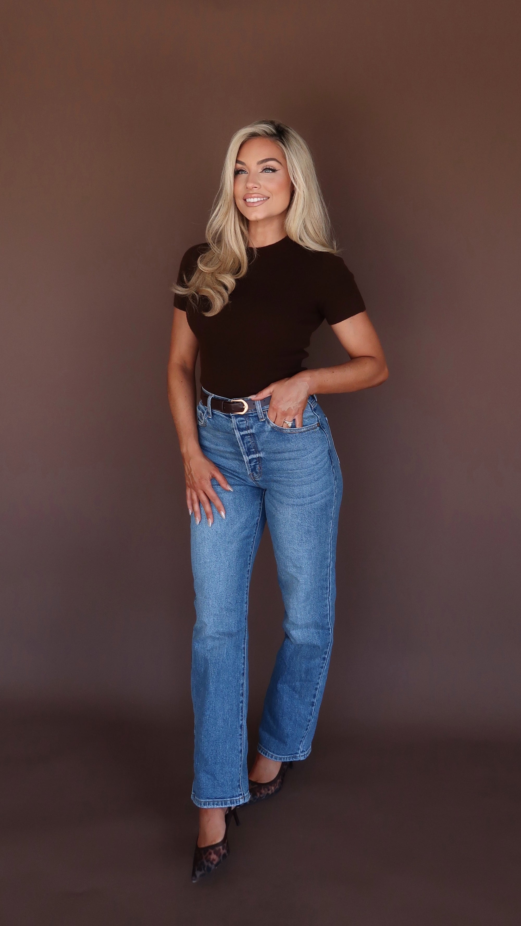BUTTER SOFT SWEATER TOP CHOCOLATE