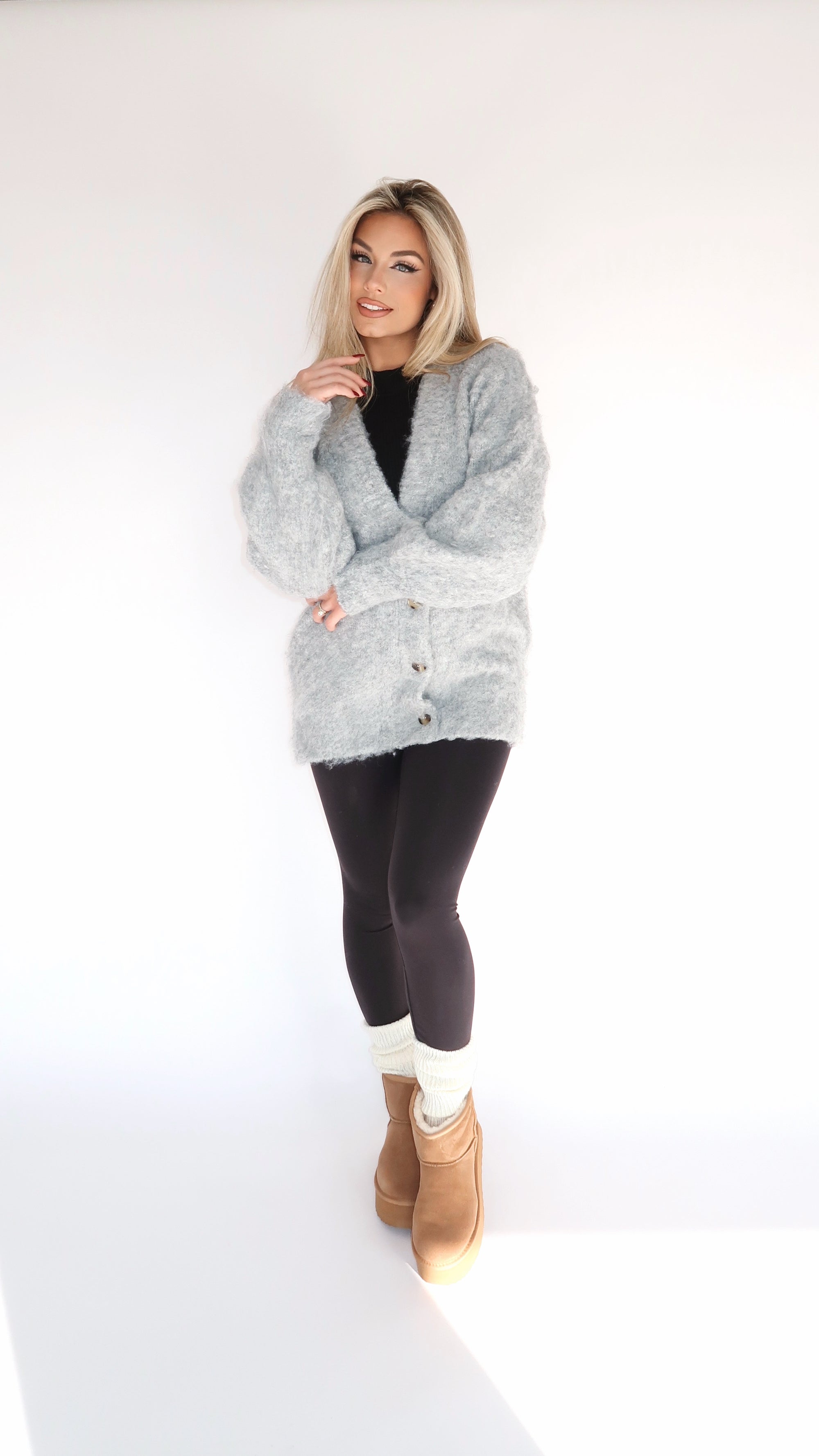 CABIN COZY CARDIGAN GREY