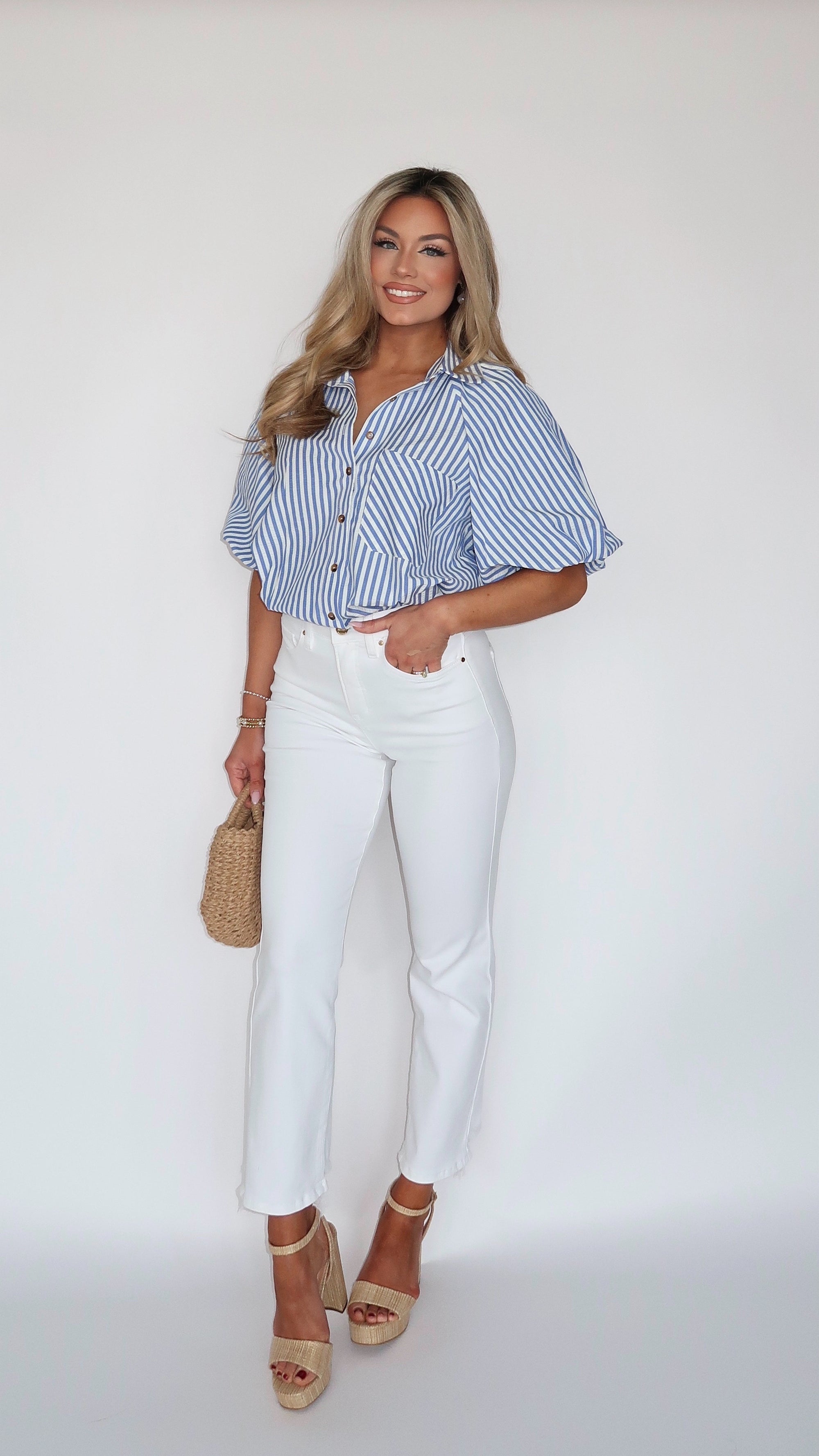 SEABREEZE PINSTRIPE PUFF SLEEVE TOP