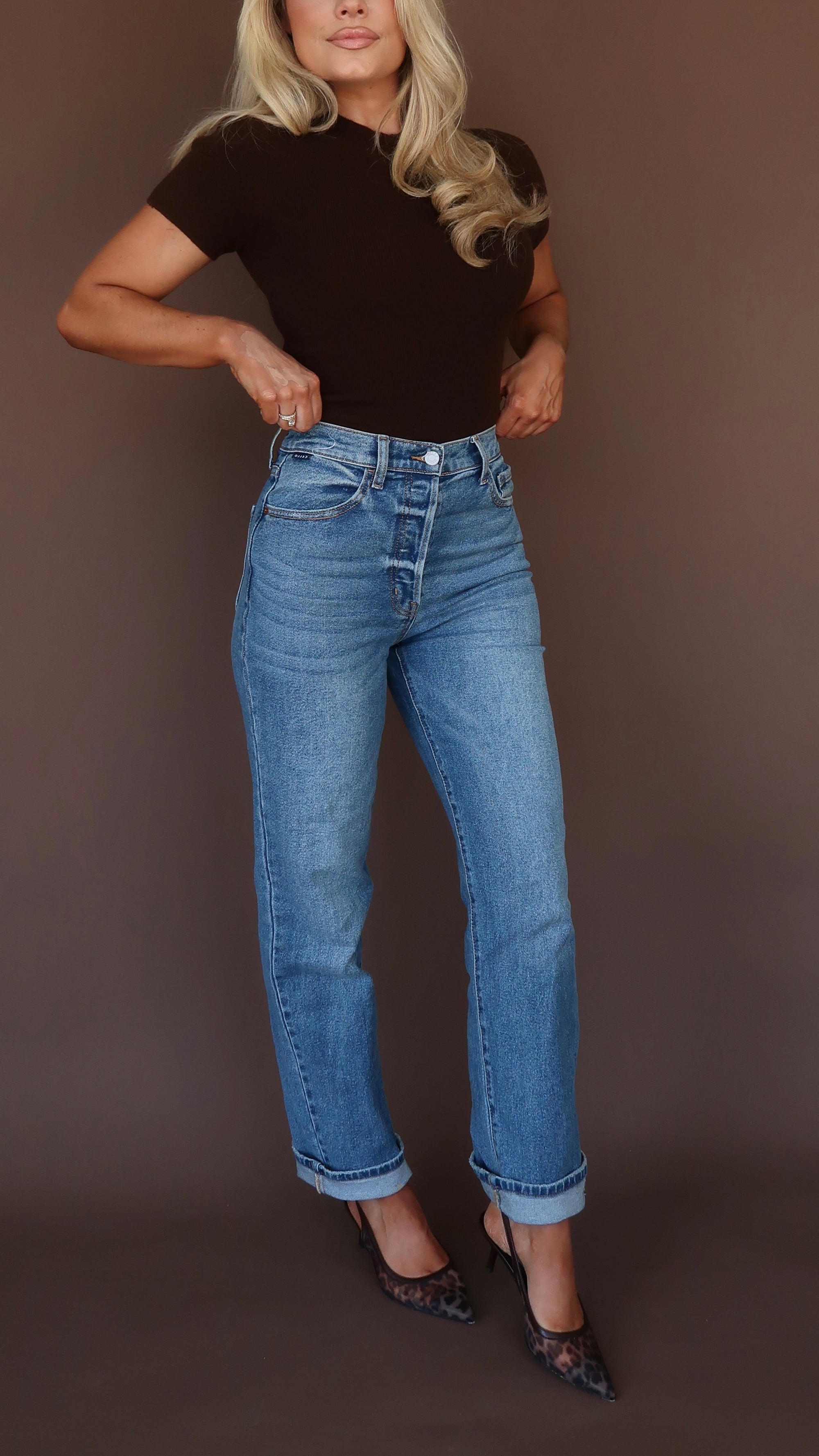 HIGH WAISTED STRAIGHT LEG DAD DENIM JEANS