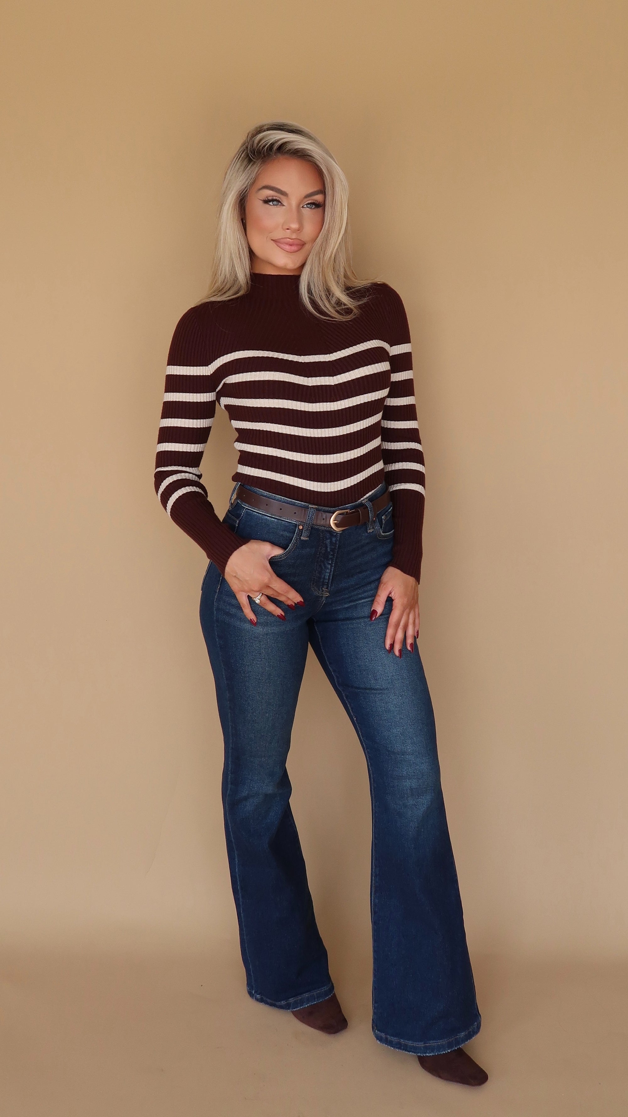 CORE STRIPED MOCK NECK SWEATER TOP BROWN