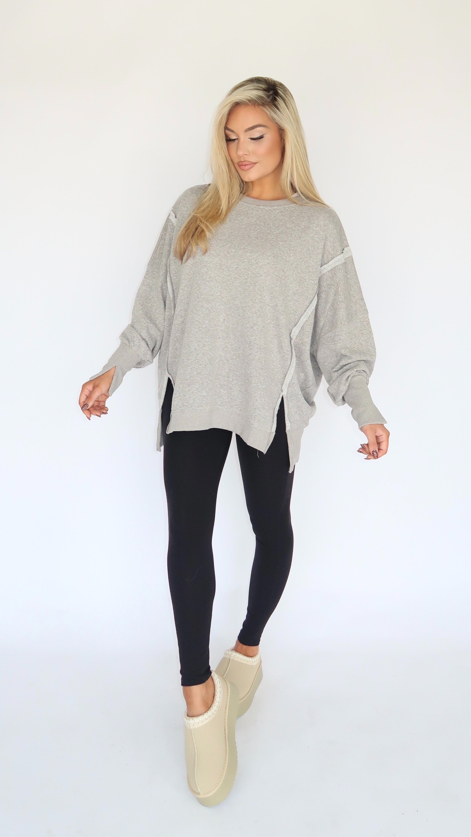 EVERYDAY PULLOVER CREWNECK GREY