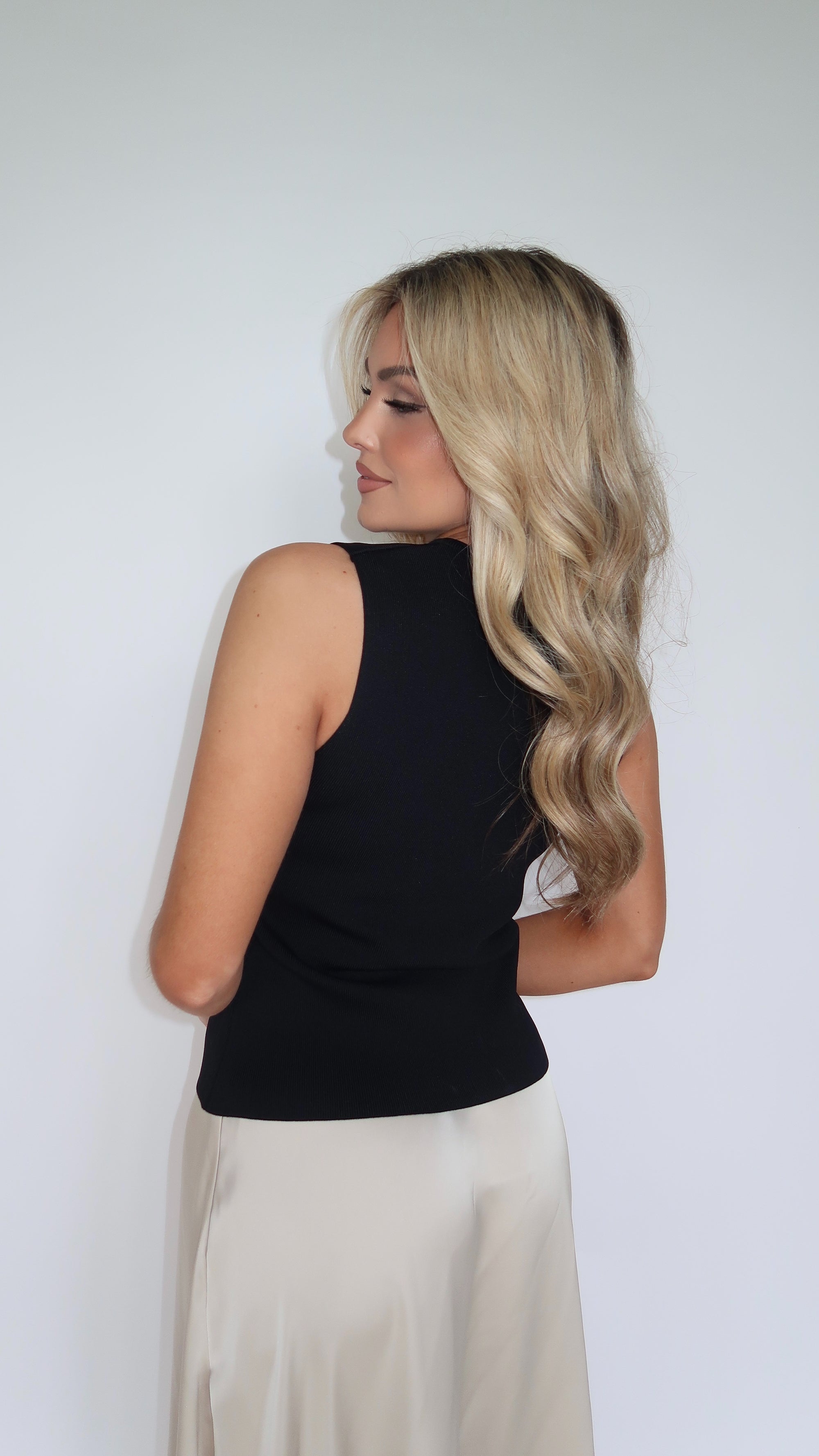 AURA SWEATER BUTTON DOWN VEST TOP