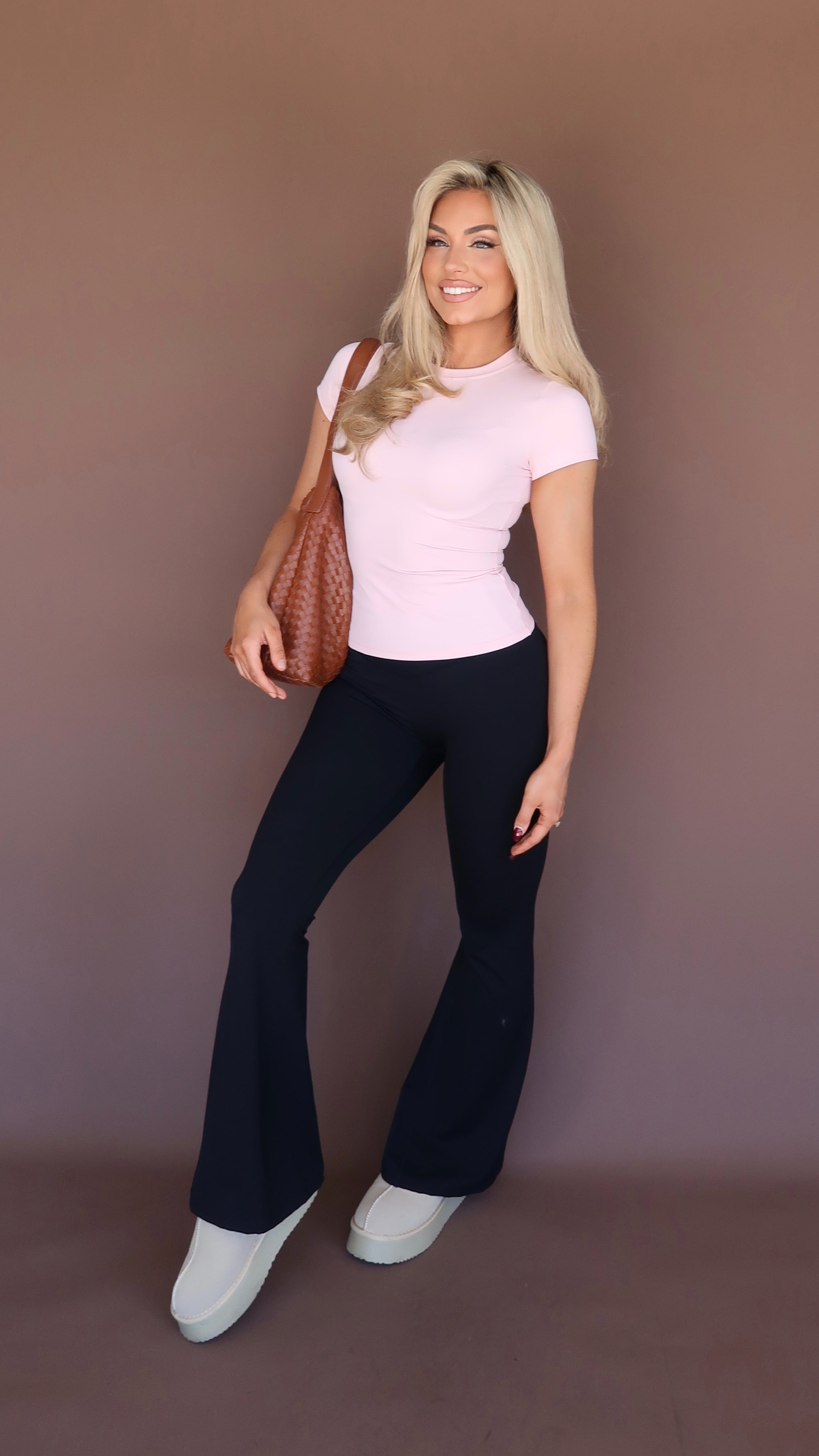 PERFORMANCE SHORT SLEEVE TOP PINK