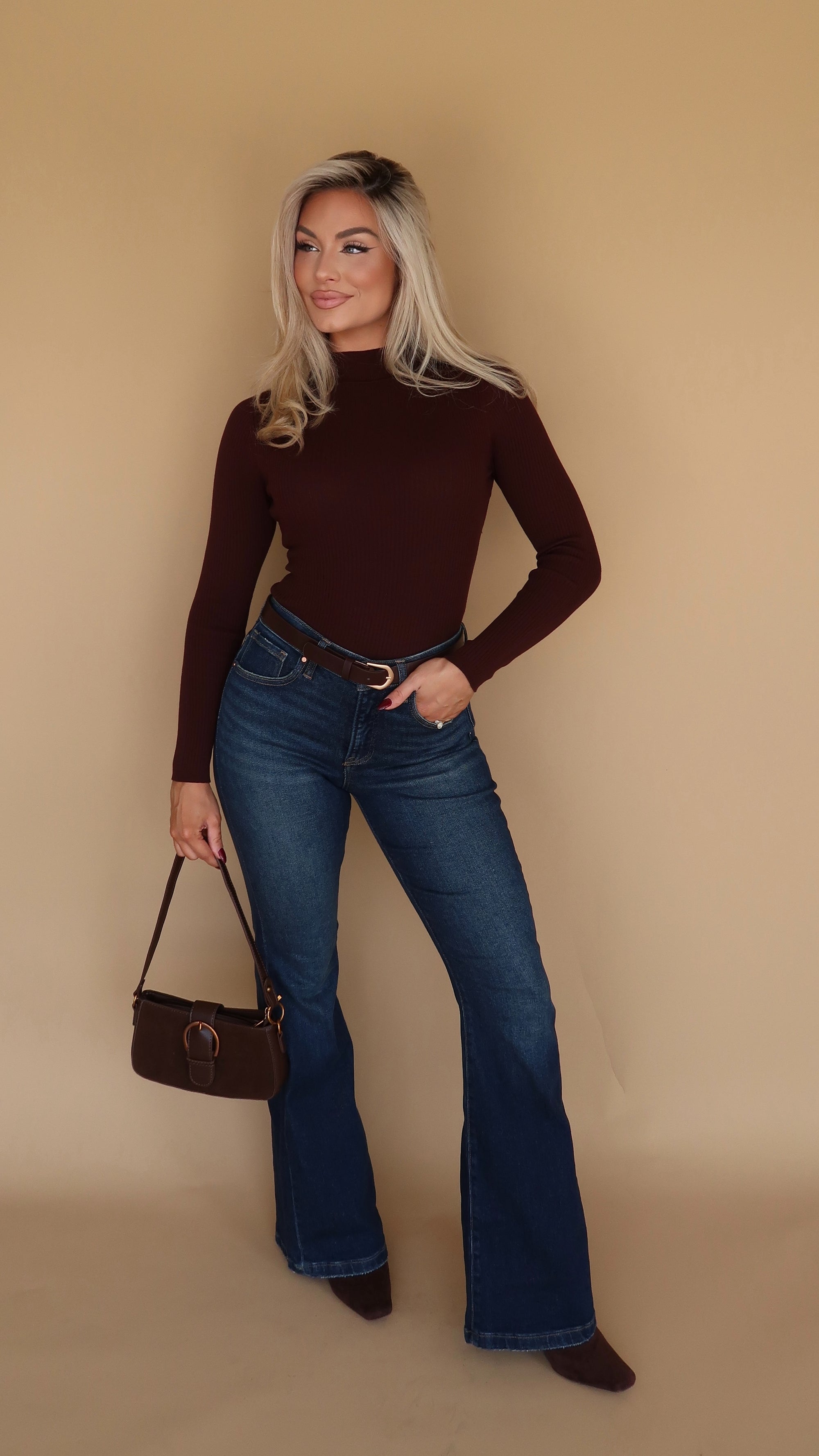 STAPLE BROWN RIBBED BODYSUIT