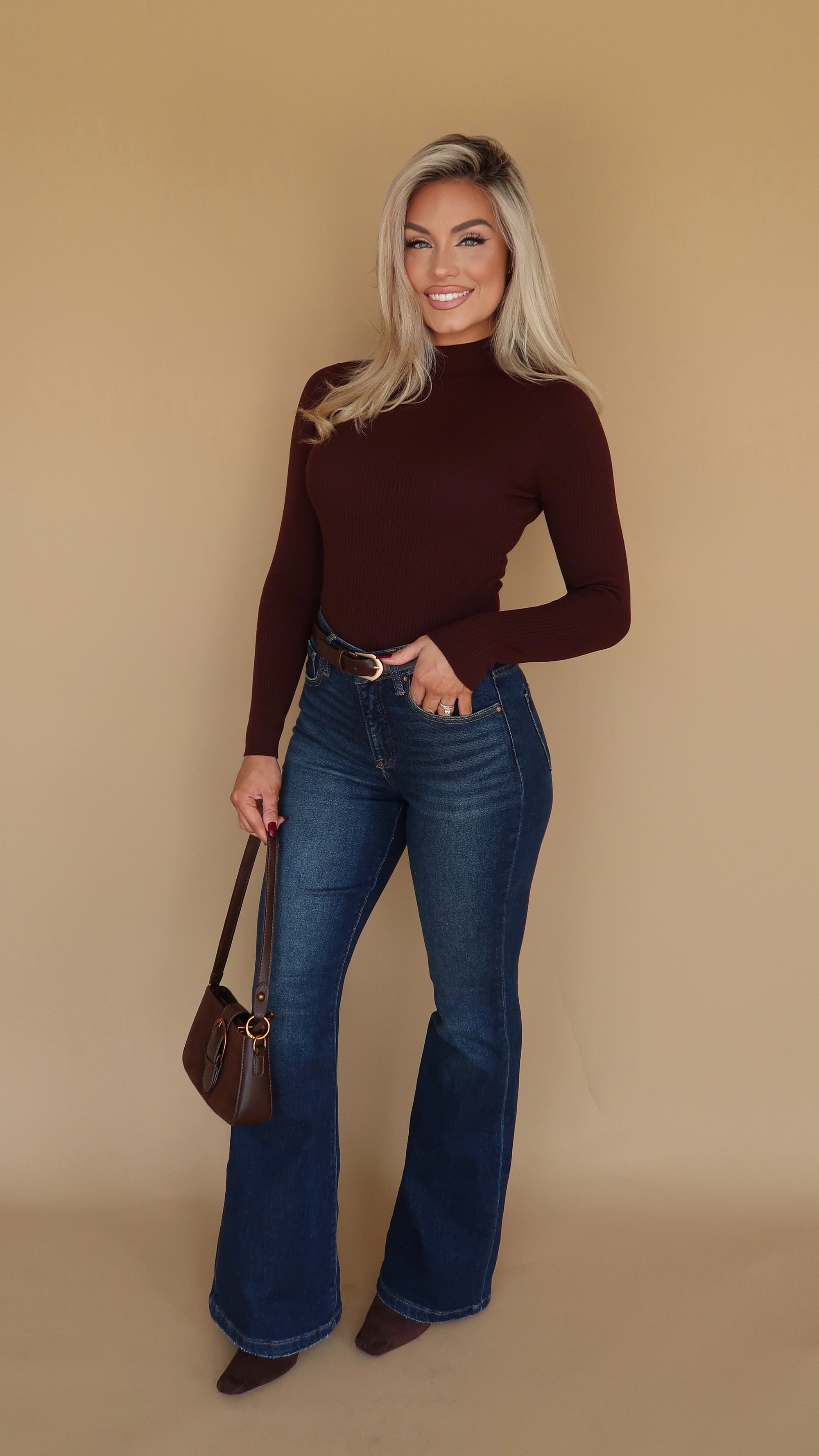 STAPLE BROWN RIBBED BODYSUIT