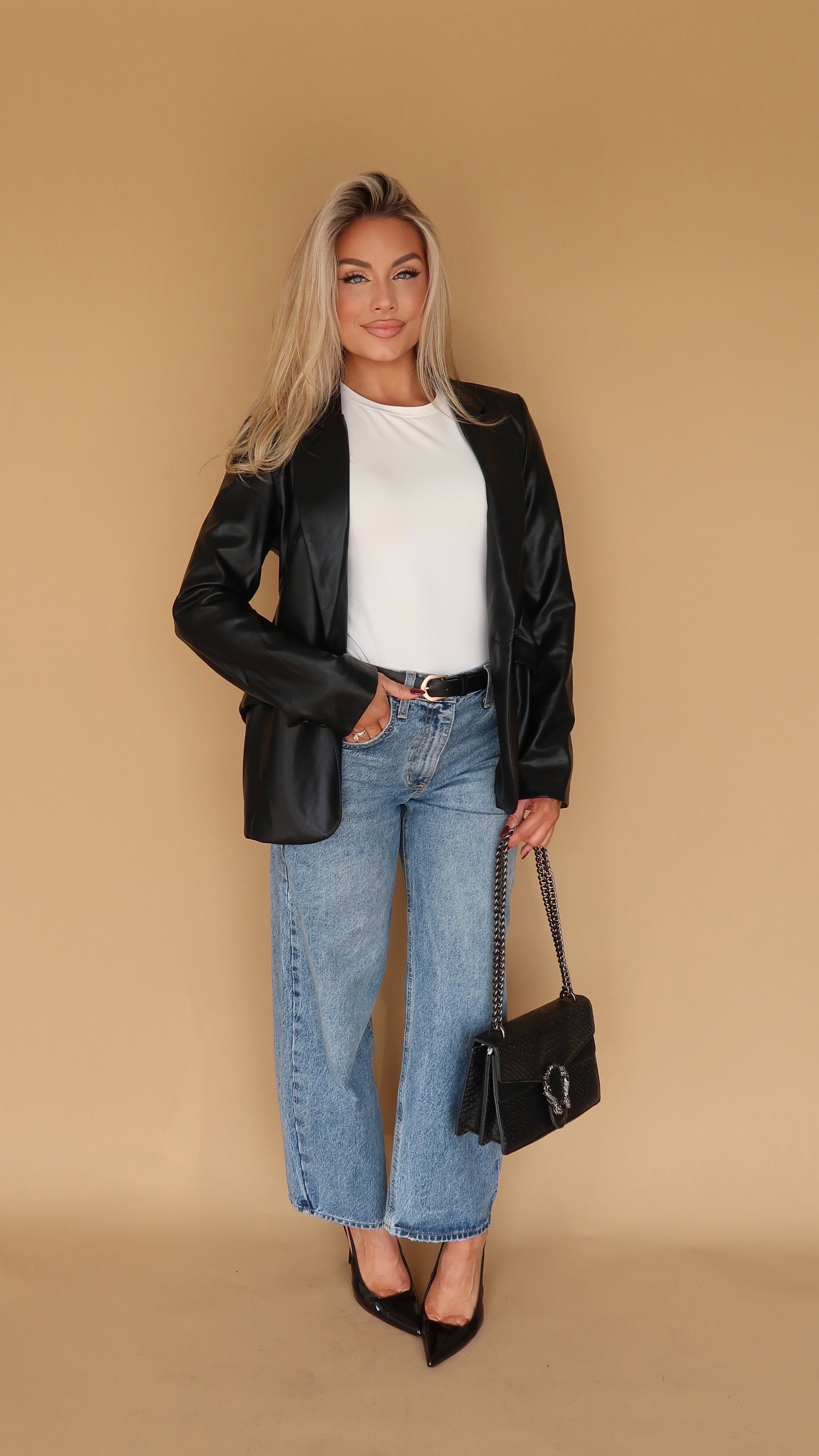 FAUX LEATHER SLIM FIT BLAZER