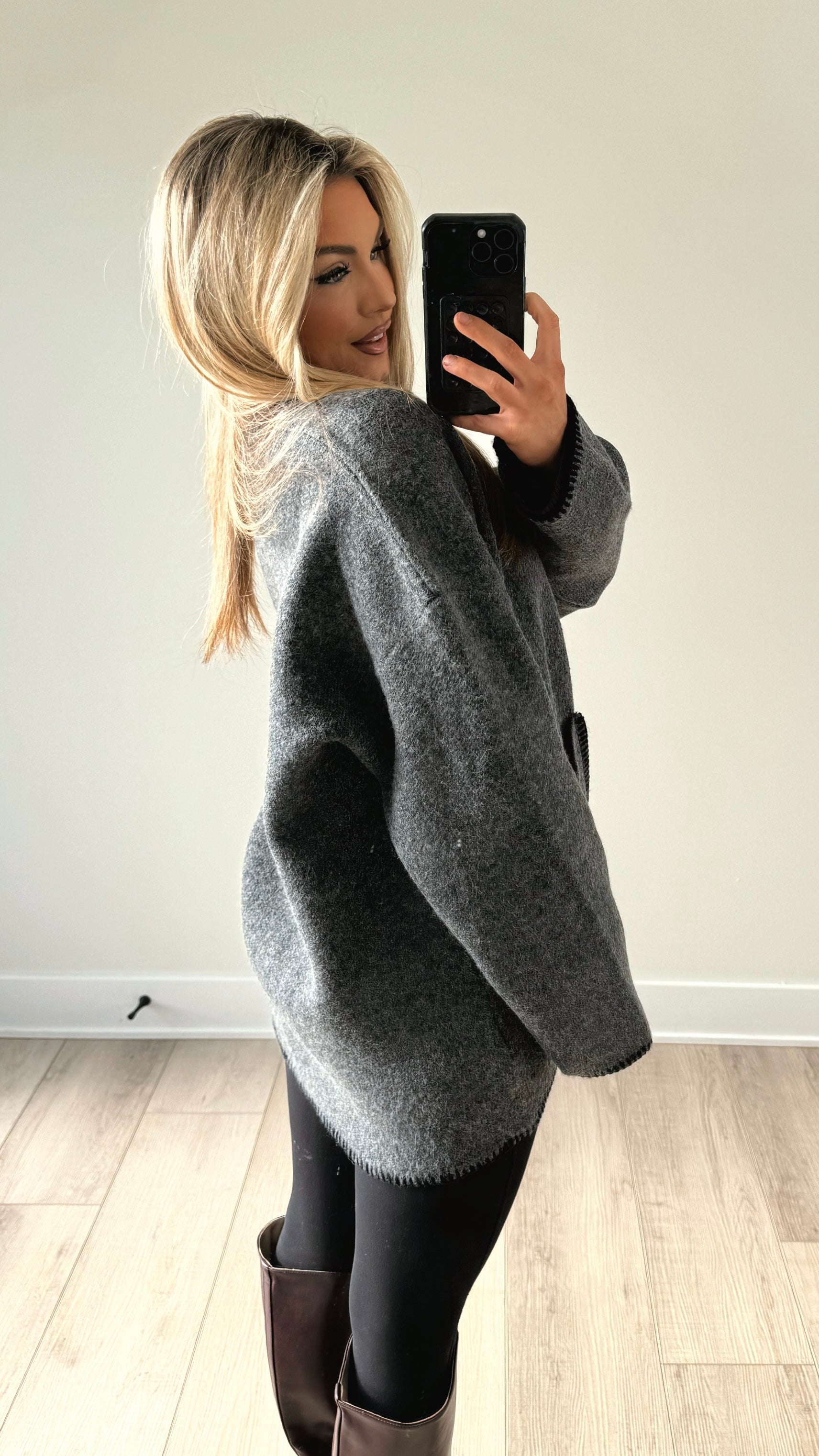 EQUESTRIAN STITCH OVERSIZED SWEATER