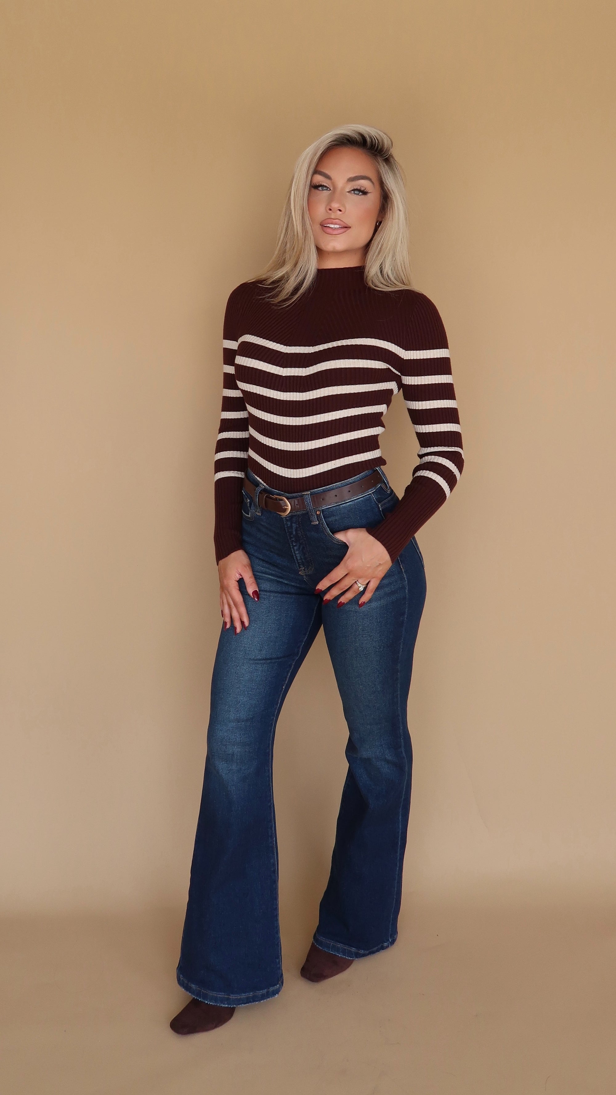 CORE STRIPED MOCK NECK SWEATER TOP BROWN