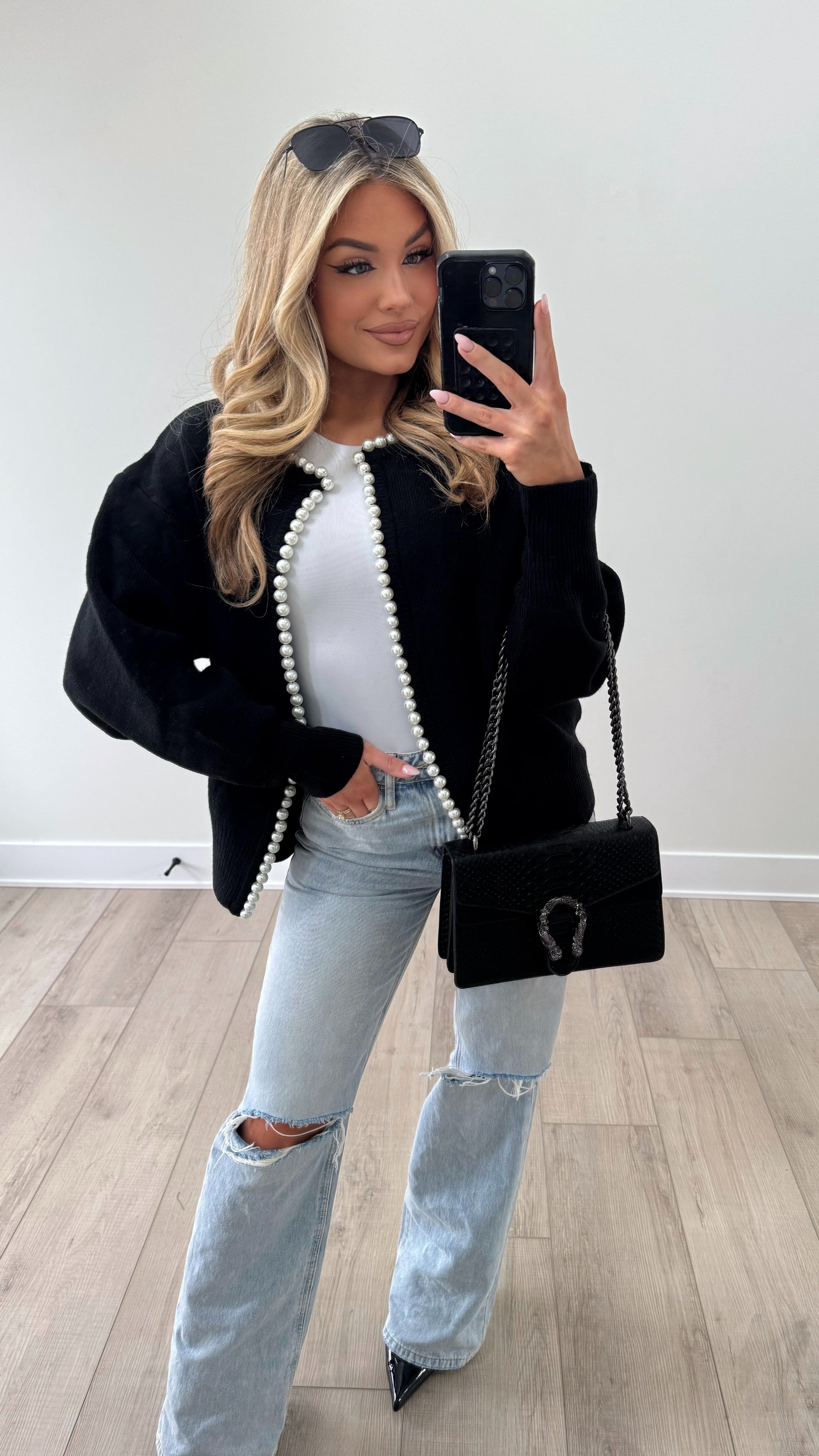 CELESTE PEARL CARDIGAN BLACK