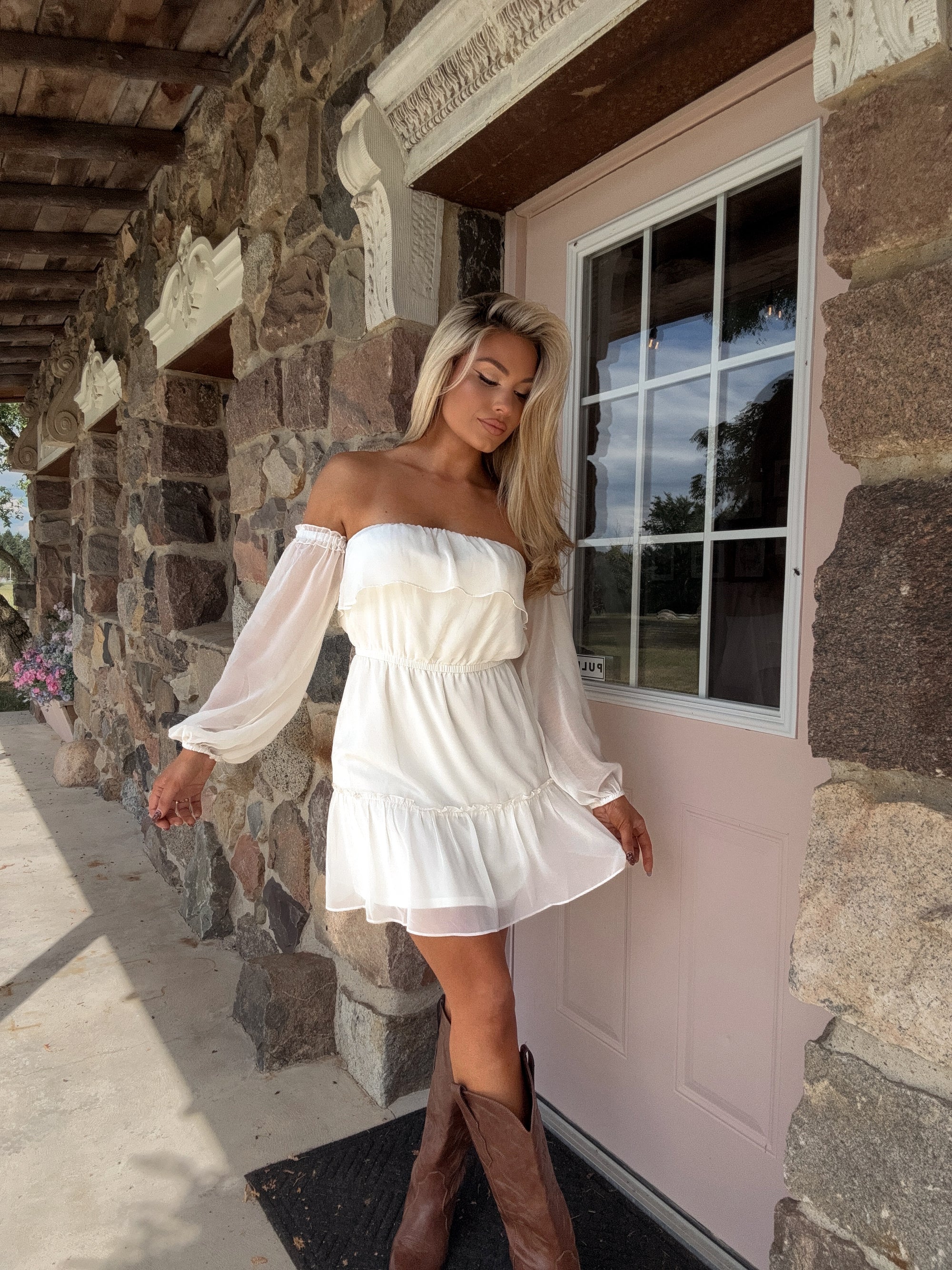 LORAINE OFF THE SHOULDER DRESS CREAM