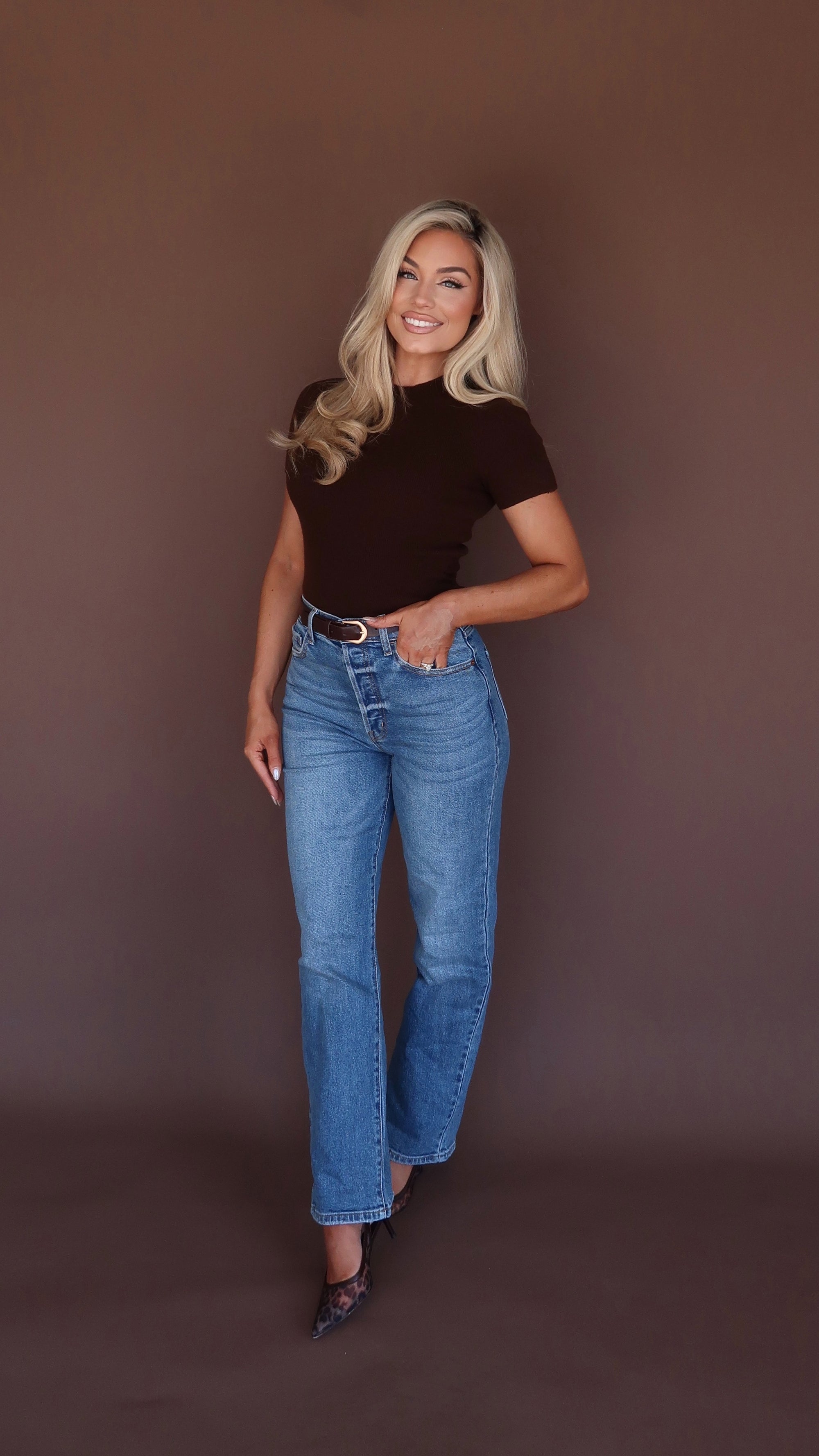 BUTTER SOFT SWEATER TOP CHOCOLATE
