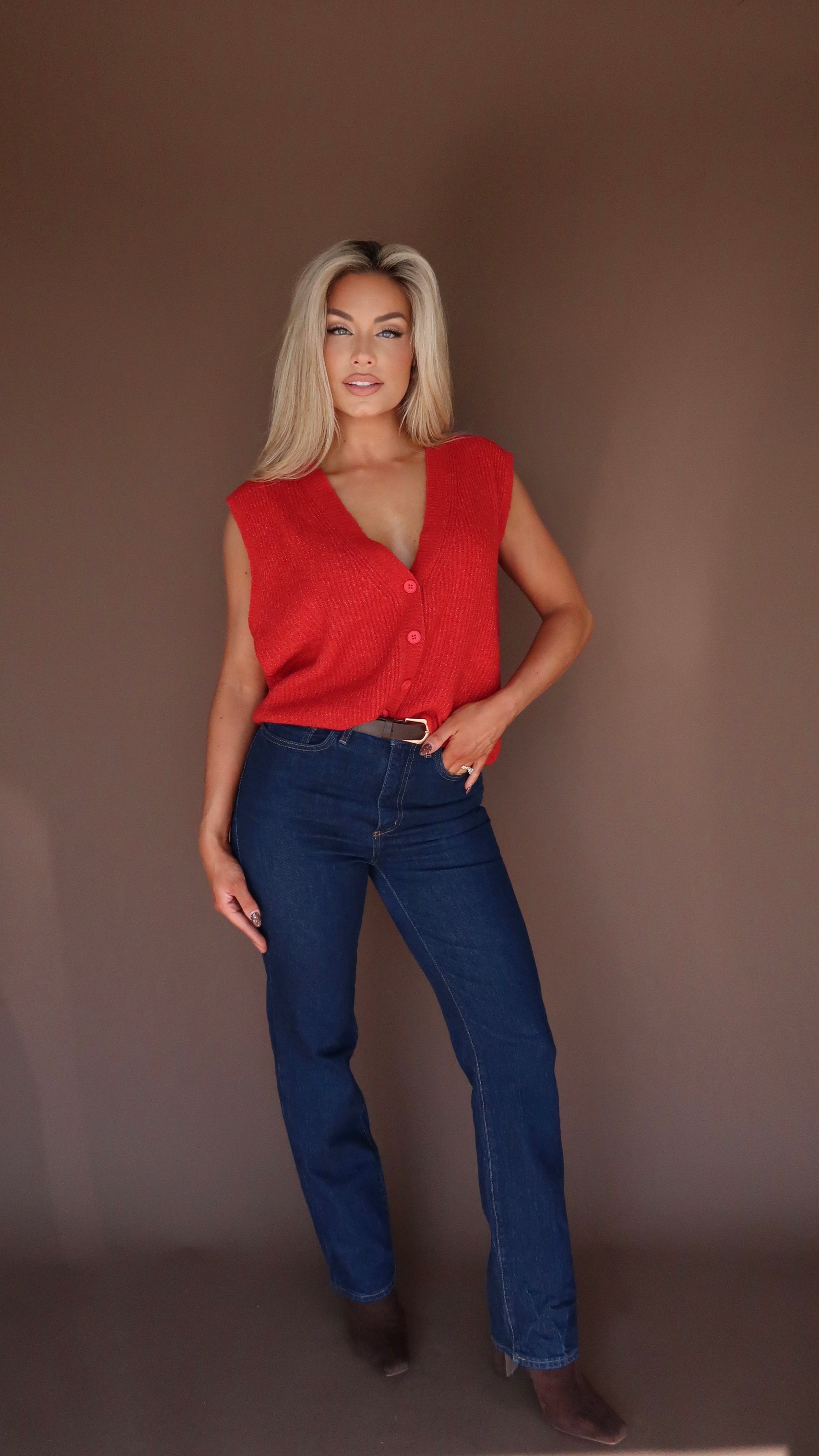 HAZELWOOD OVERSIZED SWEATER VEST RED