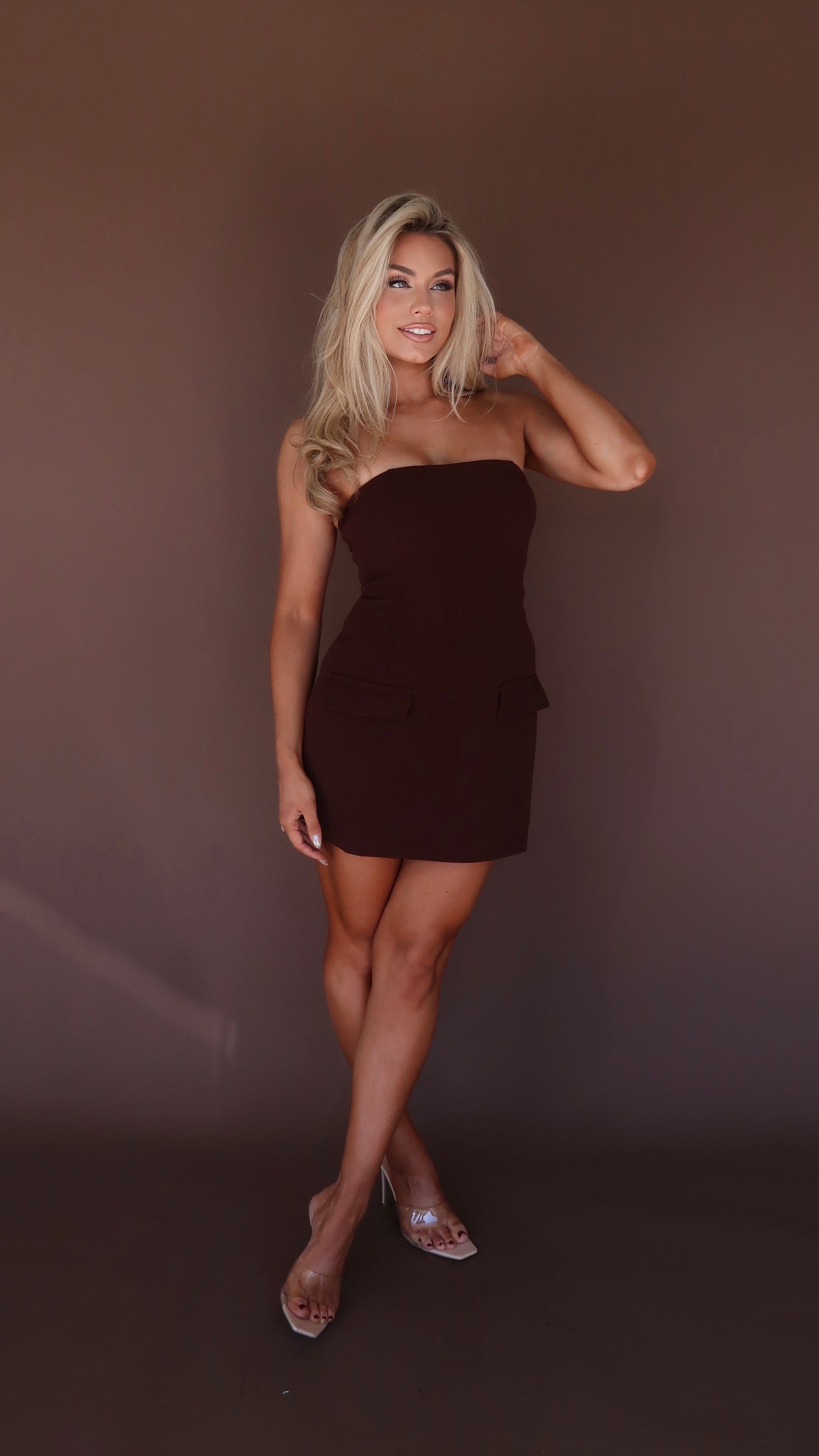 KAIA BROWN STRAPLESS MINI DRESS