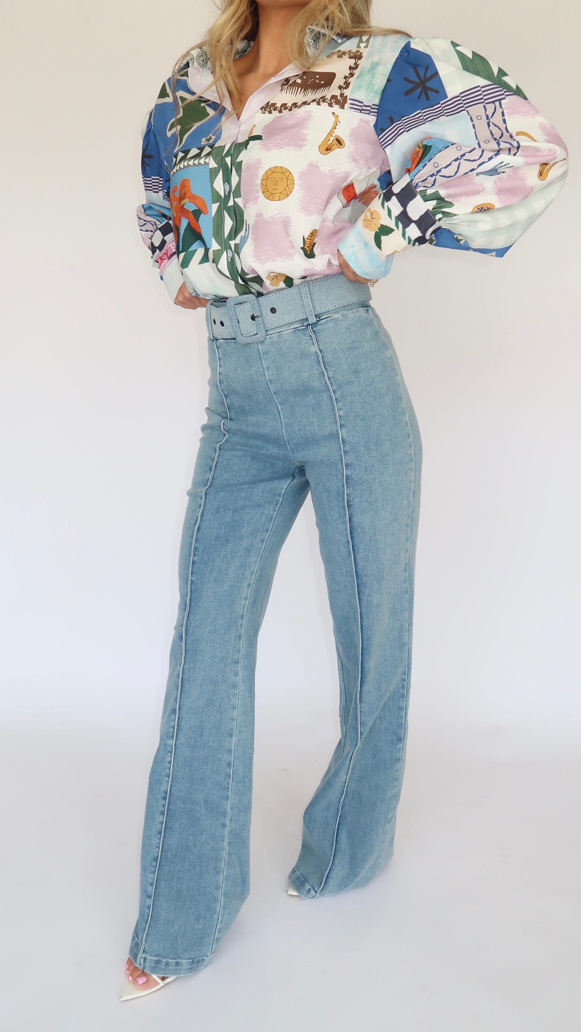 HIGH WAIST BELTED DENIM STRETCH PANTS