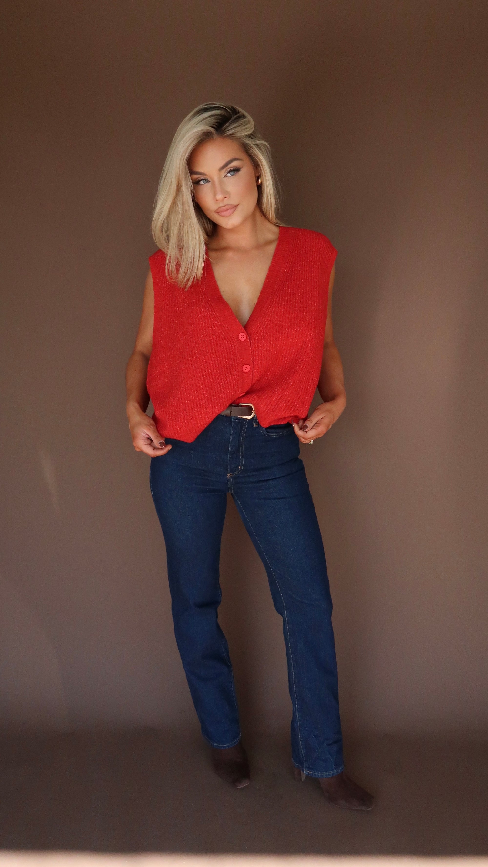 HAZELWOOD OVERSIZED SWEATER VEST RED