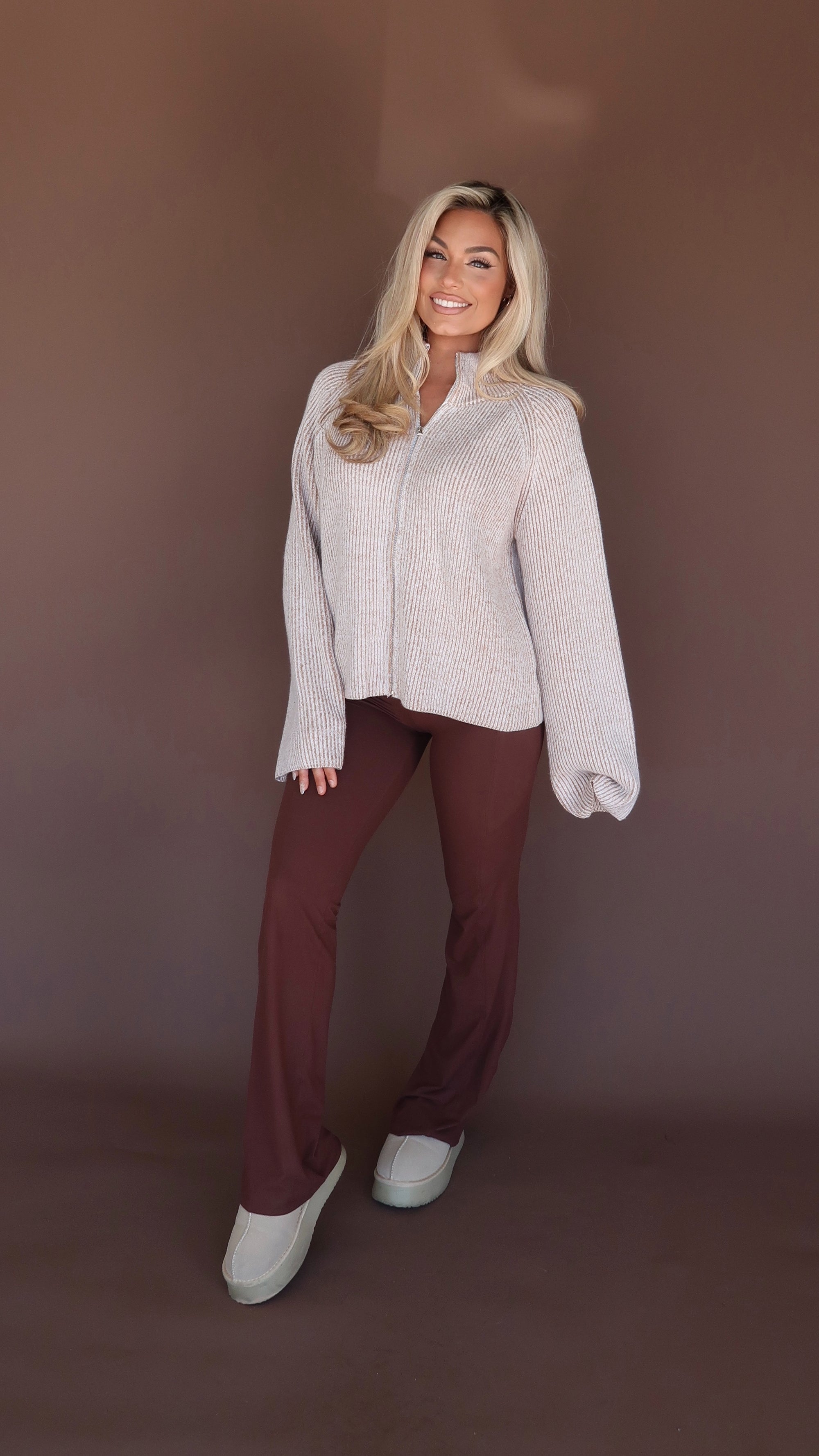 CIDER ZIP UP SWEATER TOP