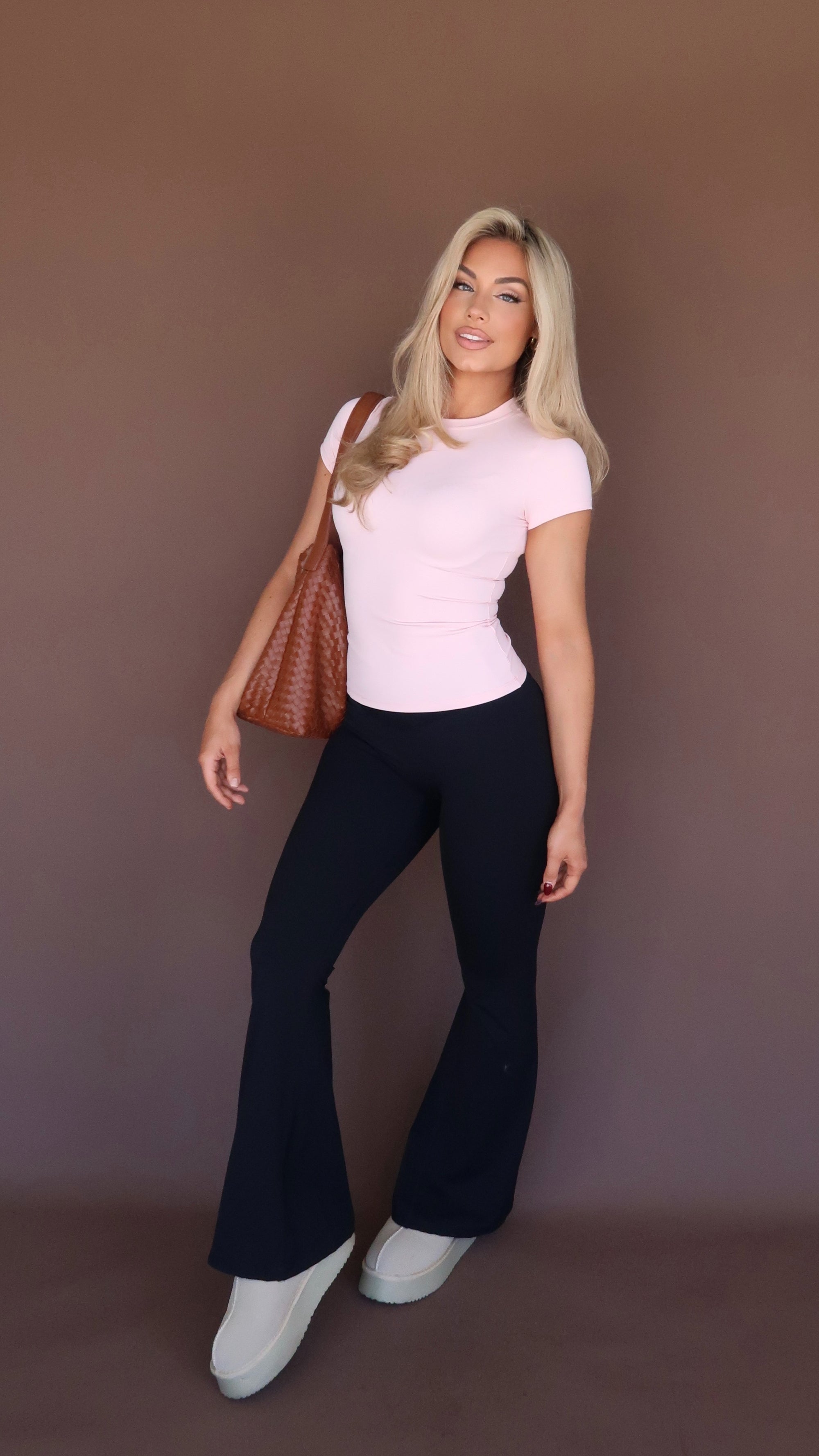 PERFORMANCE SHORT SLEEVE TOP PINK