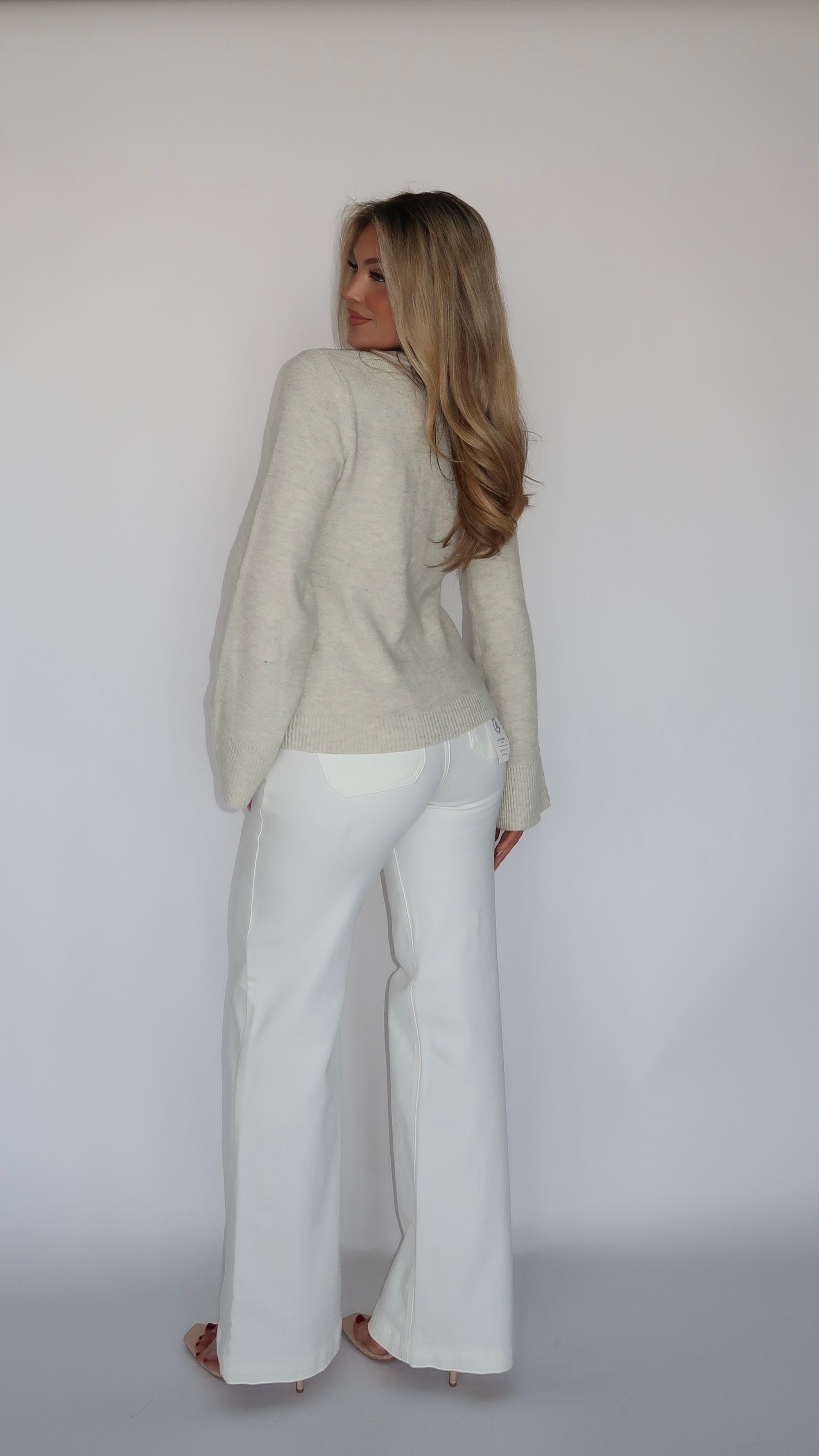 LARA OATMEAL BUTTON CARDIGAN