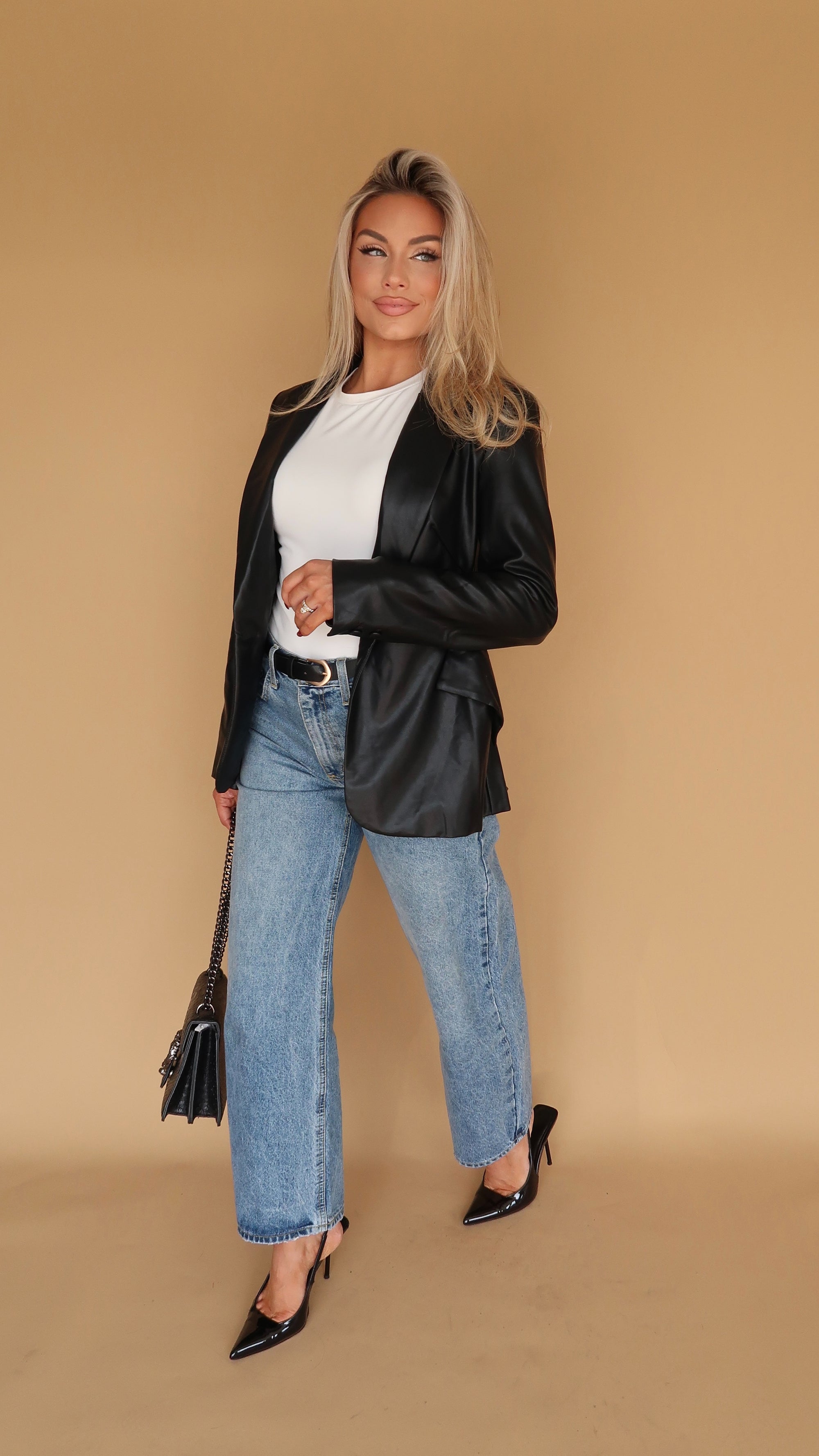 FAUX LEATHER SLIM FIT BLAZER