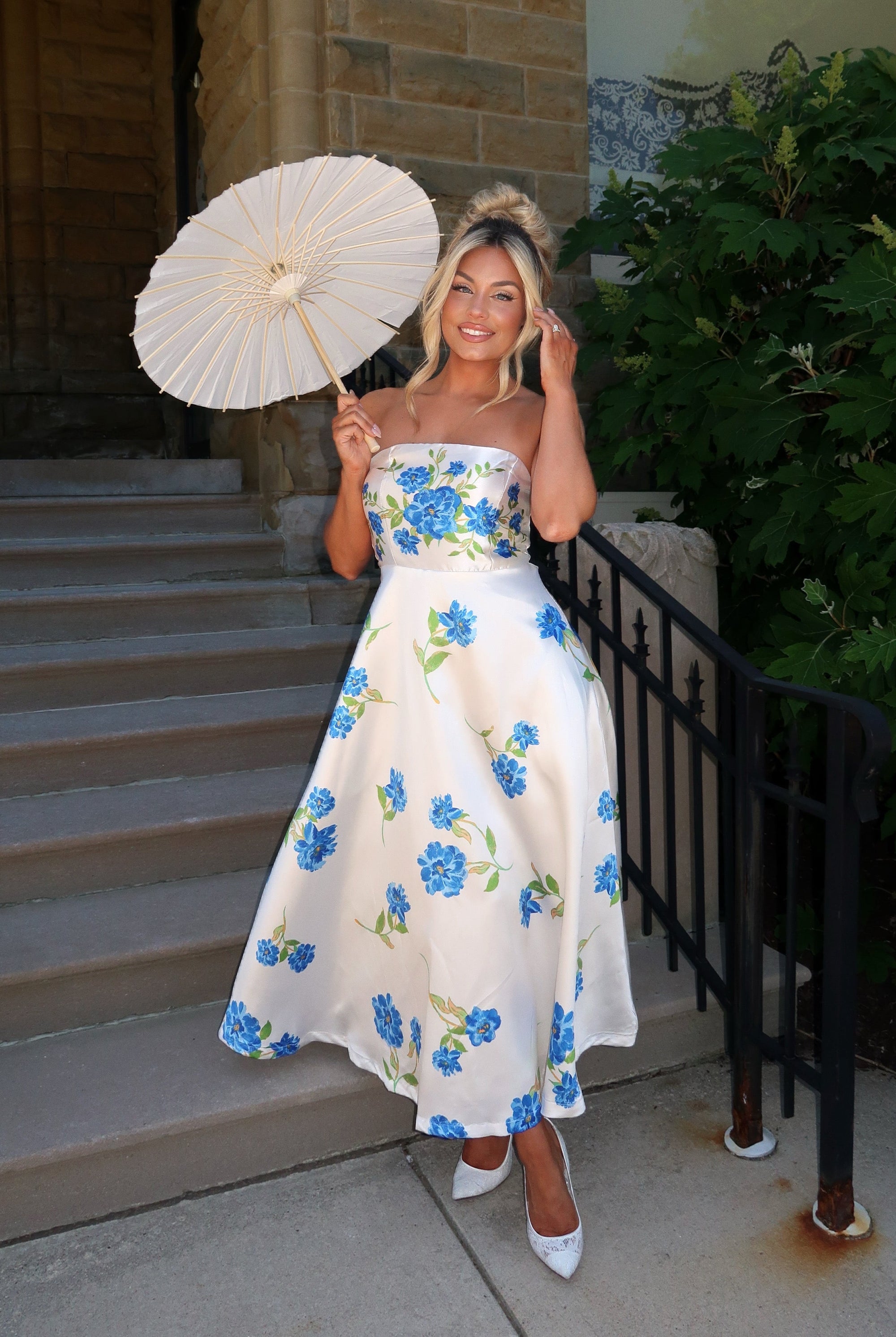 BRIDAL TEA BLUE FLORAL MAXI DRESS