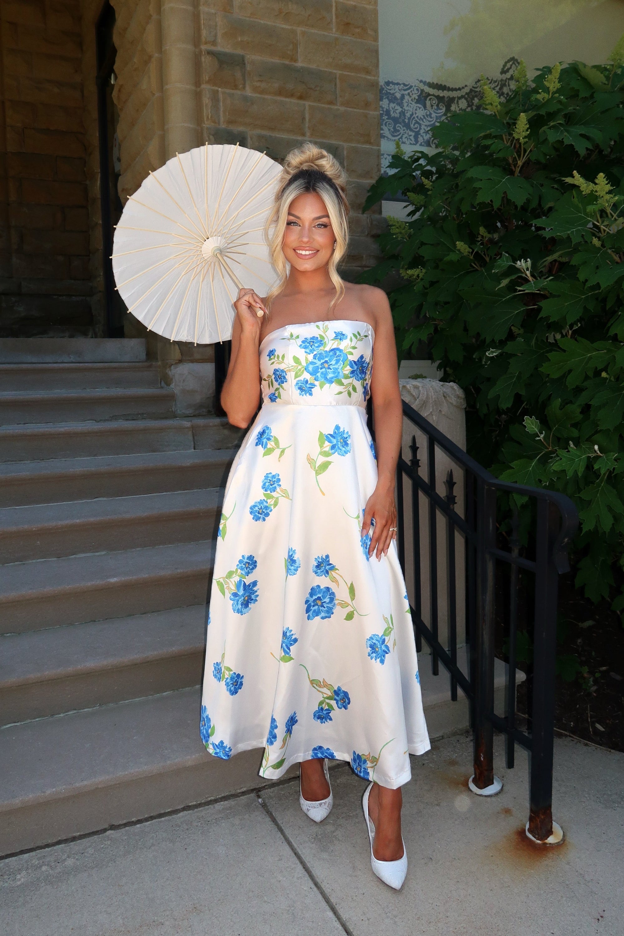 BRIDAL TEA BLUE FLORAL MAXI DRESS