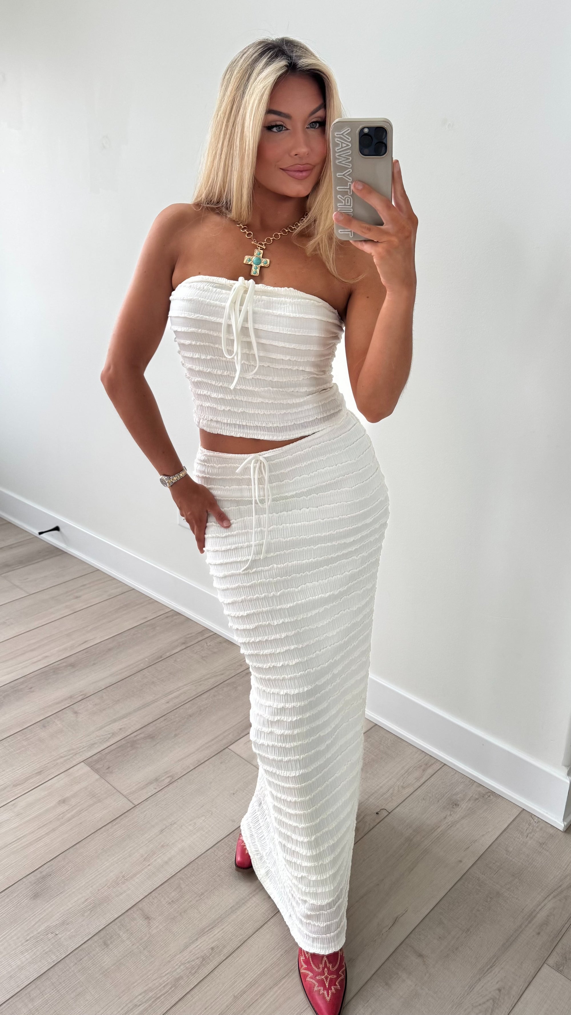 IVORY TIDE STRAPLESS TOP