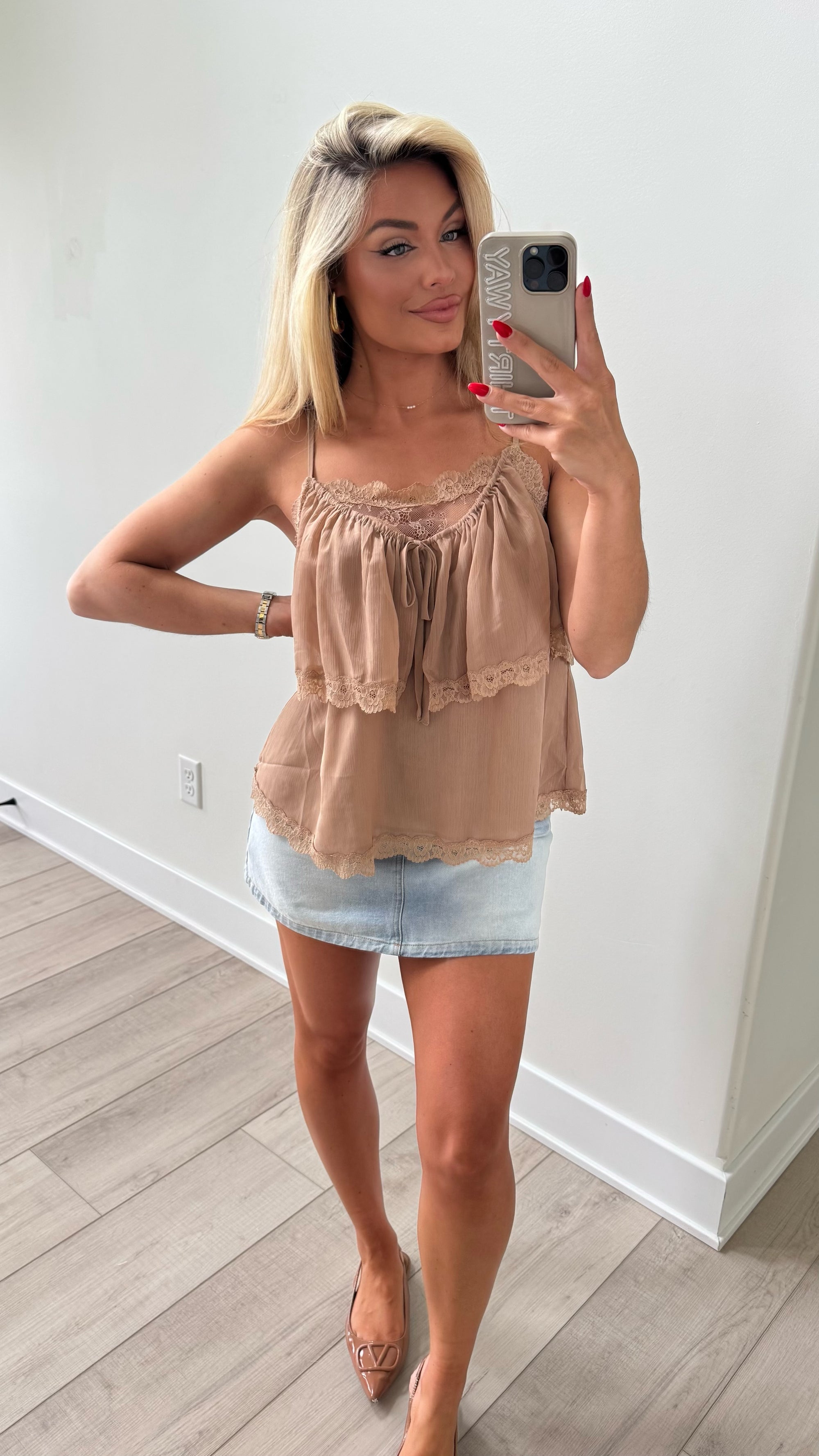 ALIANA LACE TANK CHESTNUT