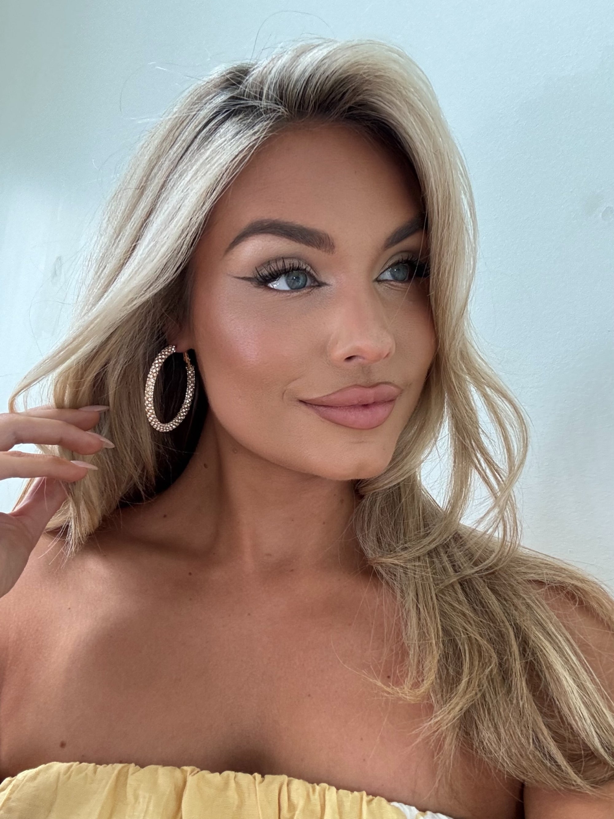 RHINESTONE HOOP EARRINGS
