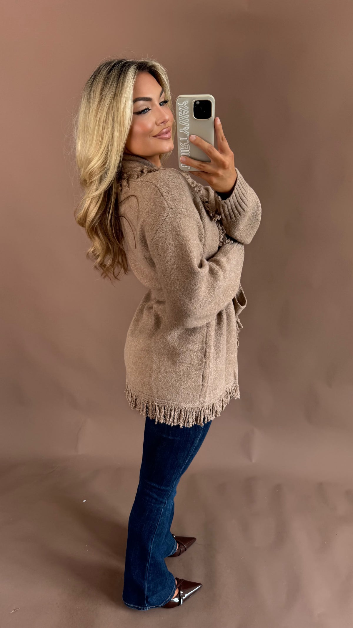 BAREFOOT FRINGE CARDIGAN MOCHA