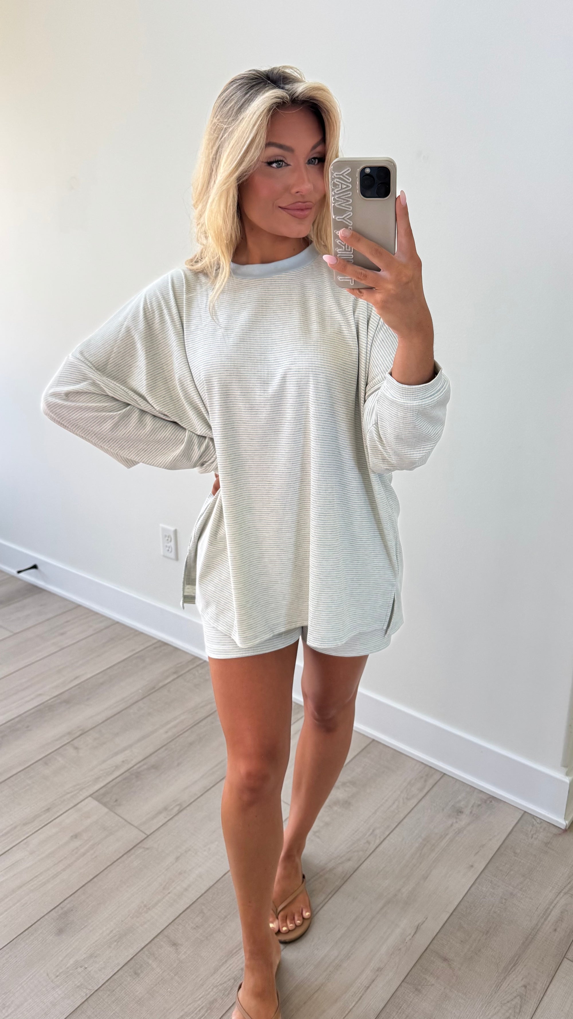LAKESIDE OVERSIZED STRIPED TOP DUST BLUE