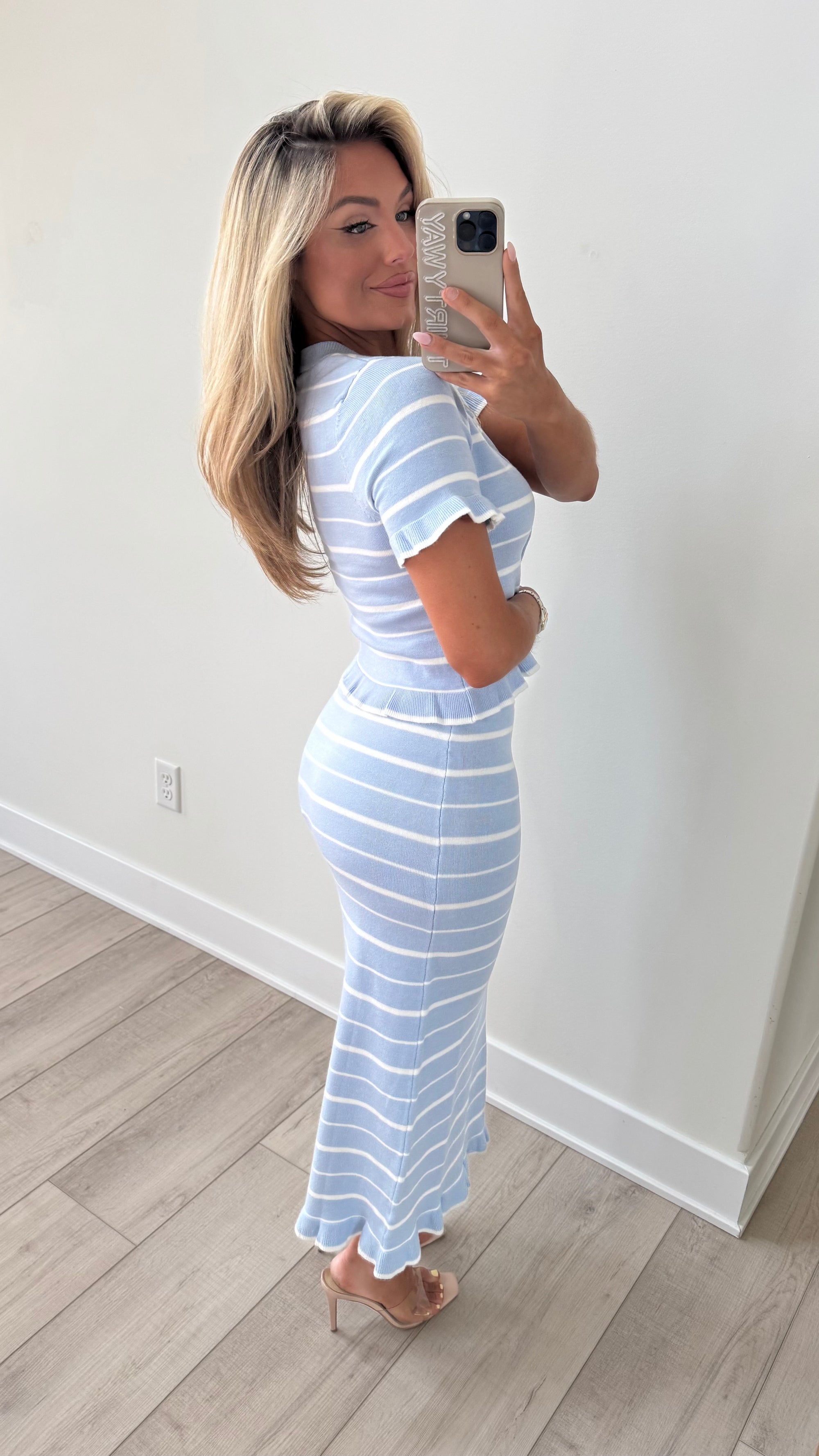 COASTAL CLUB STRIPED SET