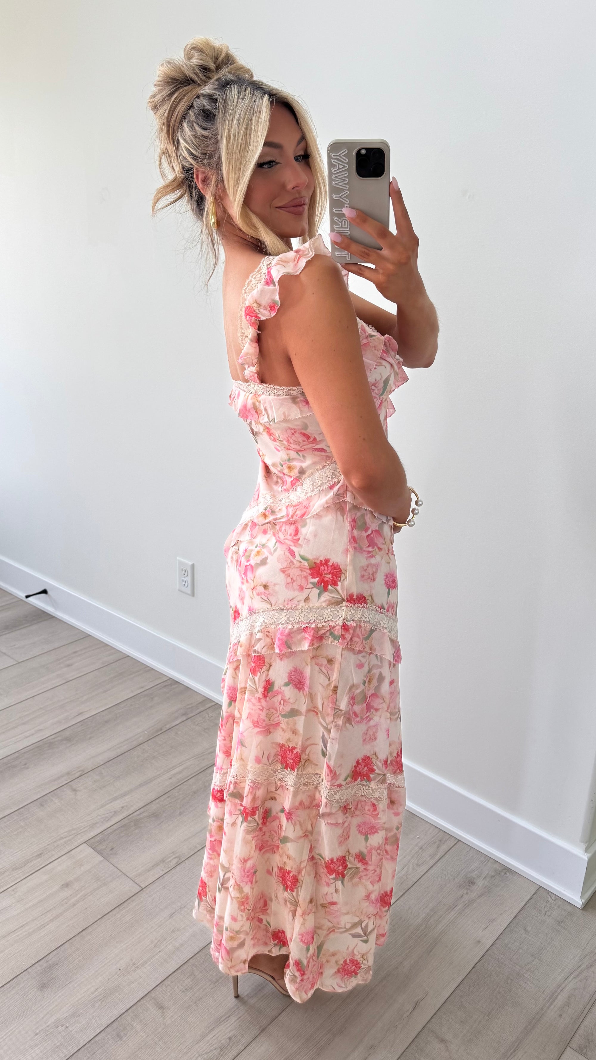 AMELIE FLORAL LACE MAXI DRESS