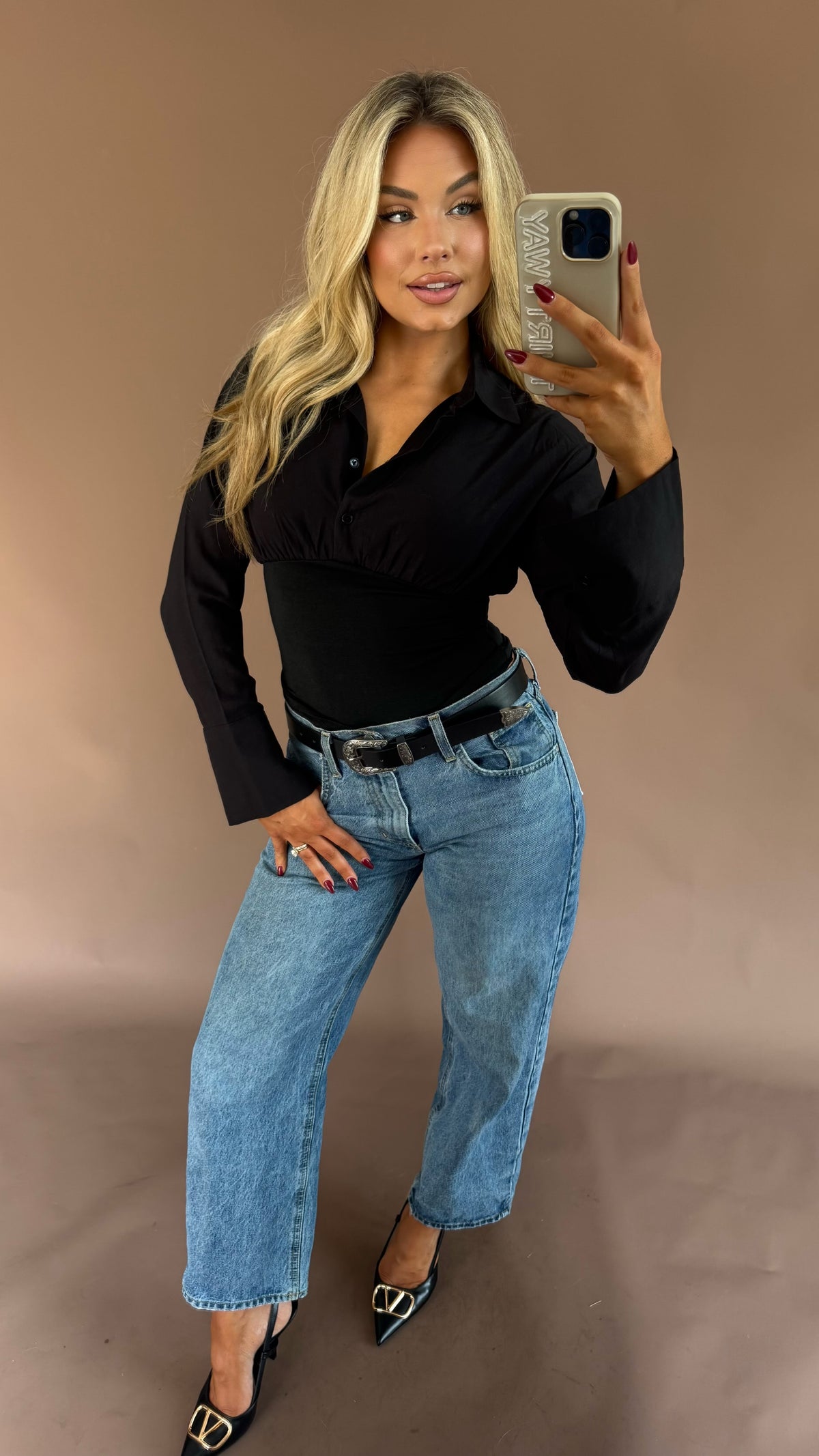 FARAH FITTED TOP BLACK