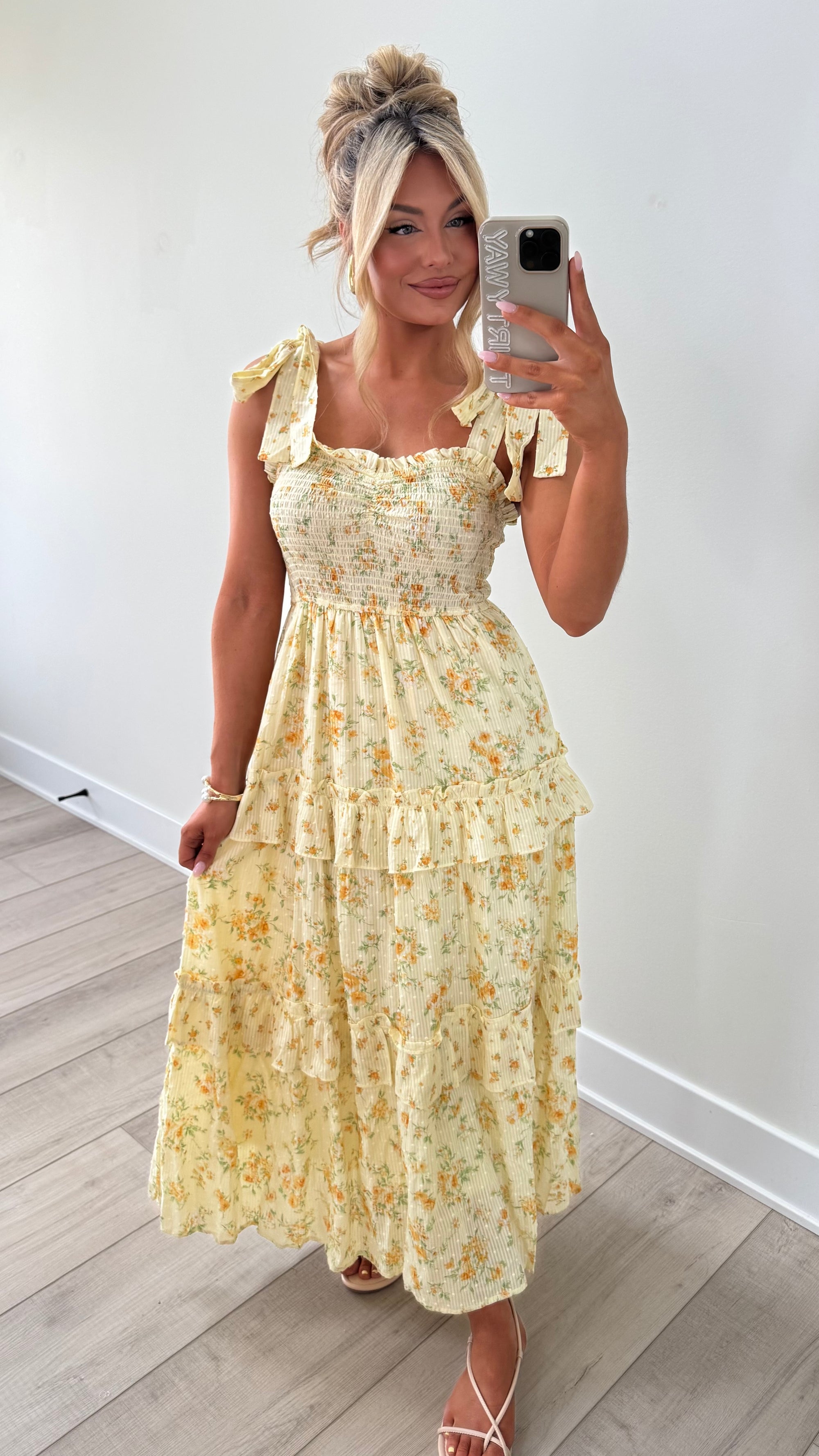 ROSIE FLORAL MAXI DRESS YELLOW