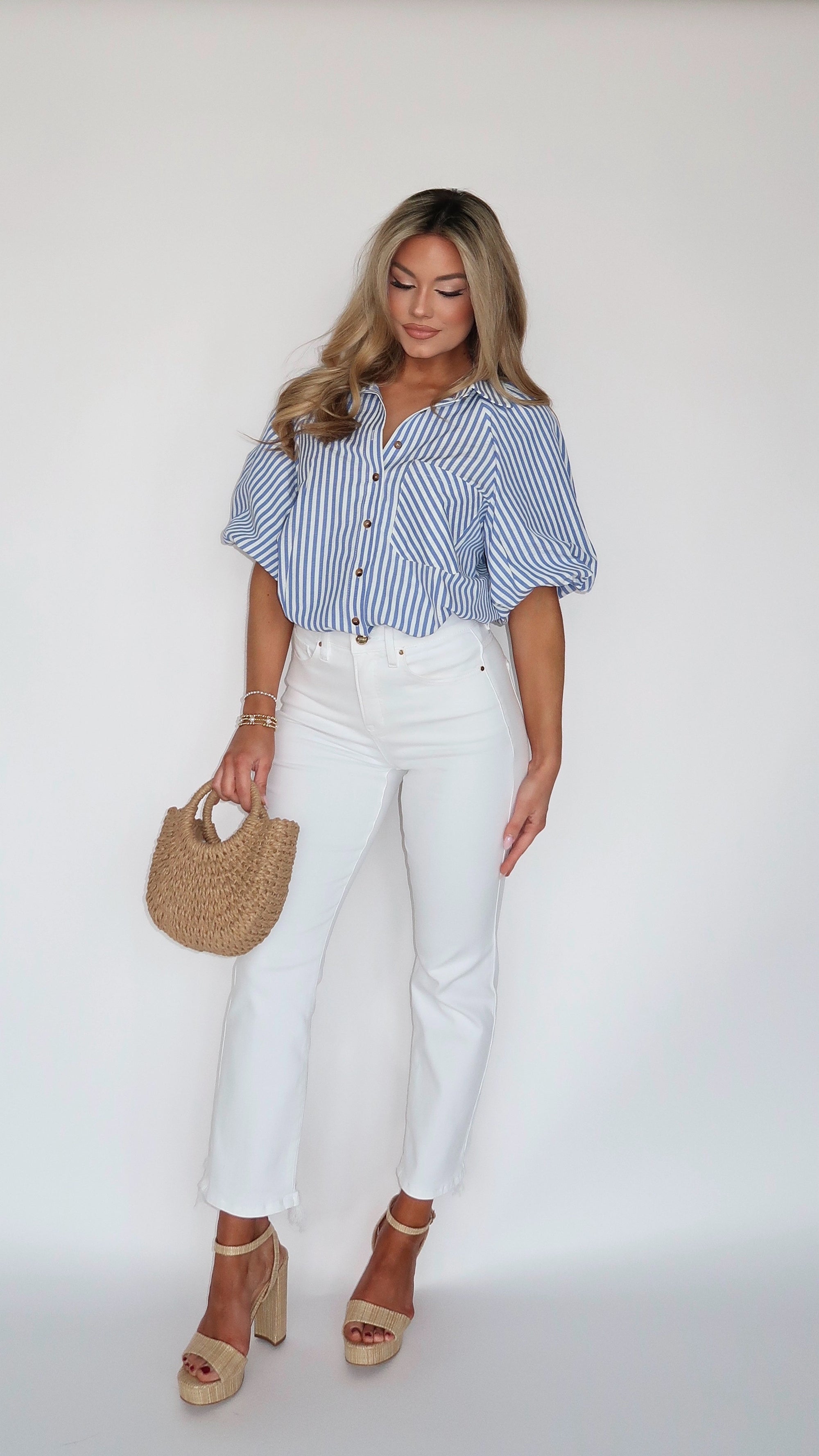 SEABREEZE PINSTRIPE PUFF SLEEVE TOP