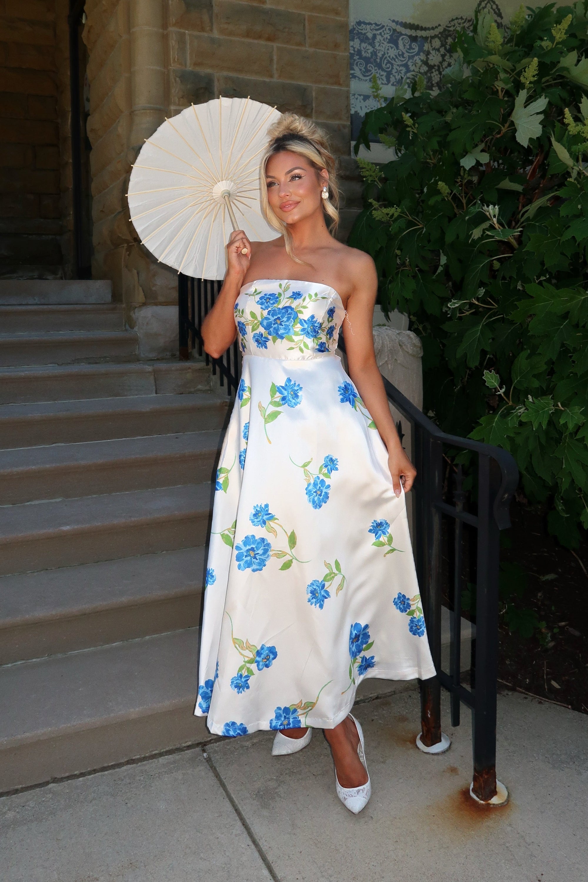 BRIDAL TEA BLUE FLORAL MAXI DRESS