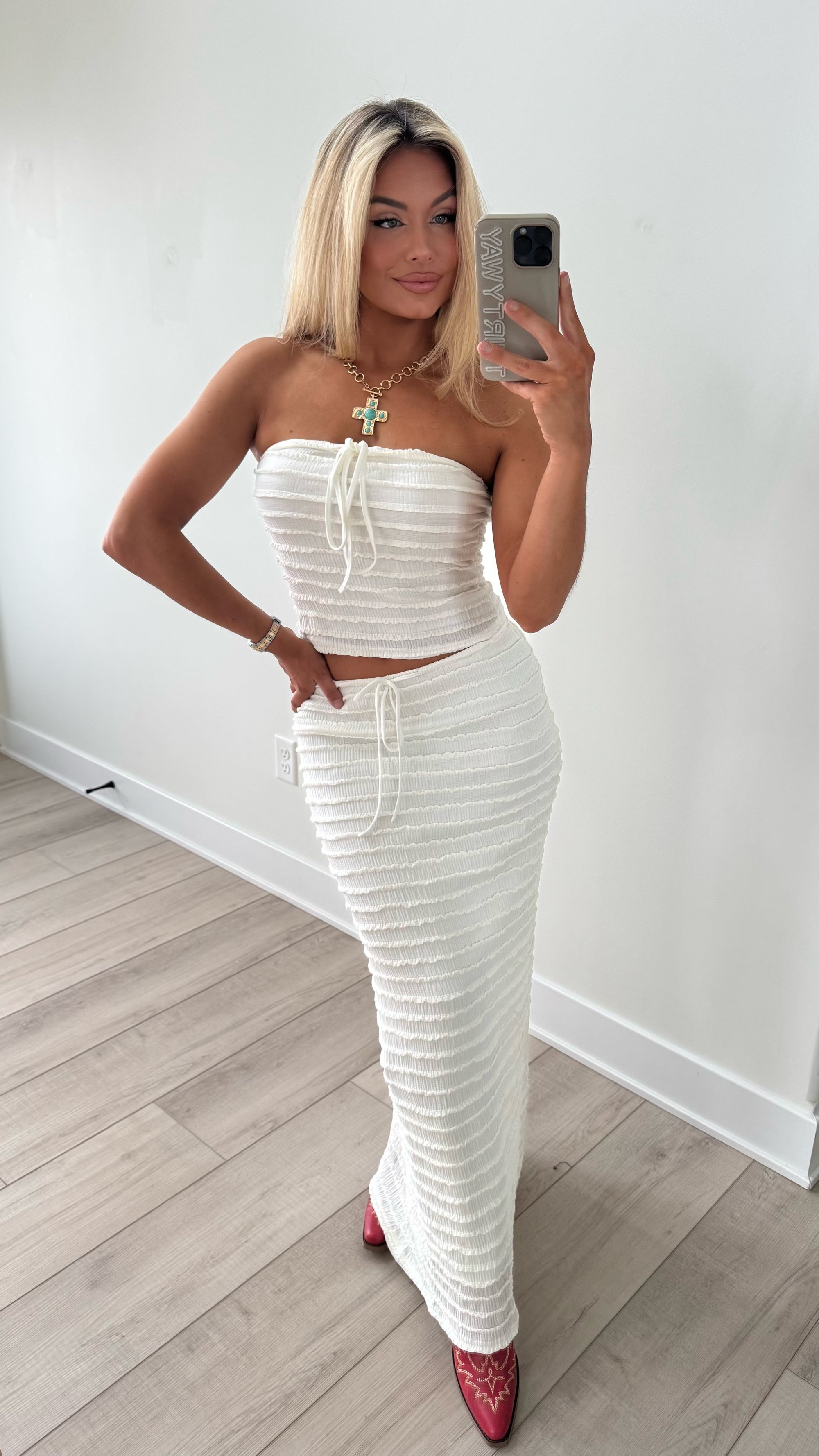 IVORY TIDE STRAPLESS TOP