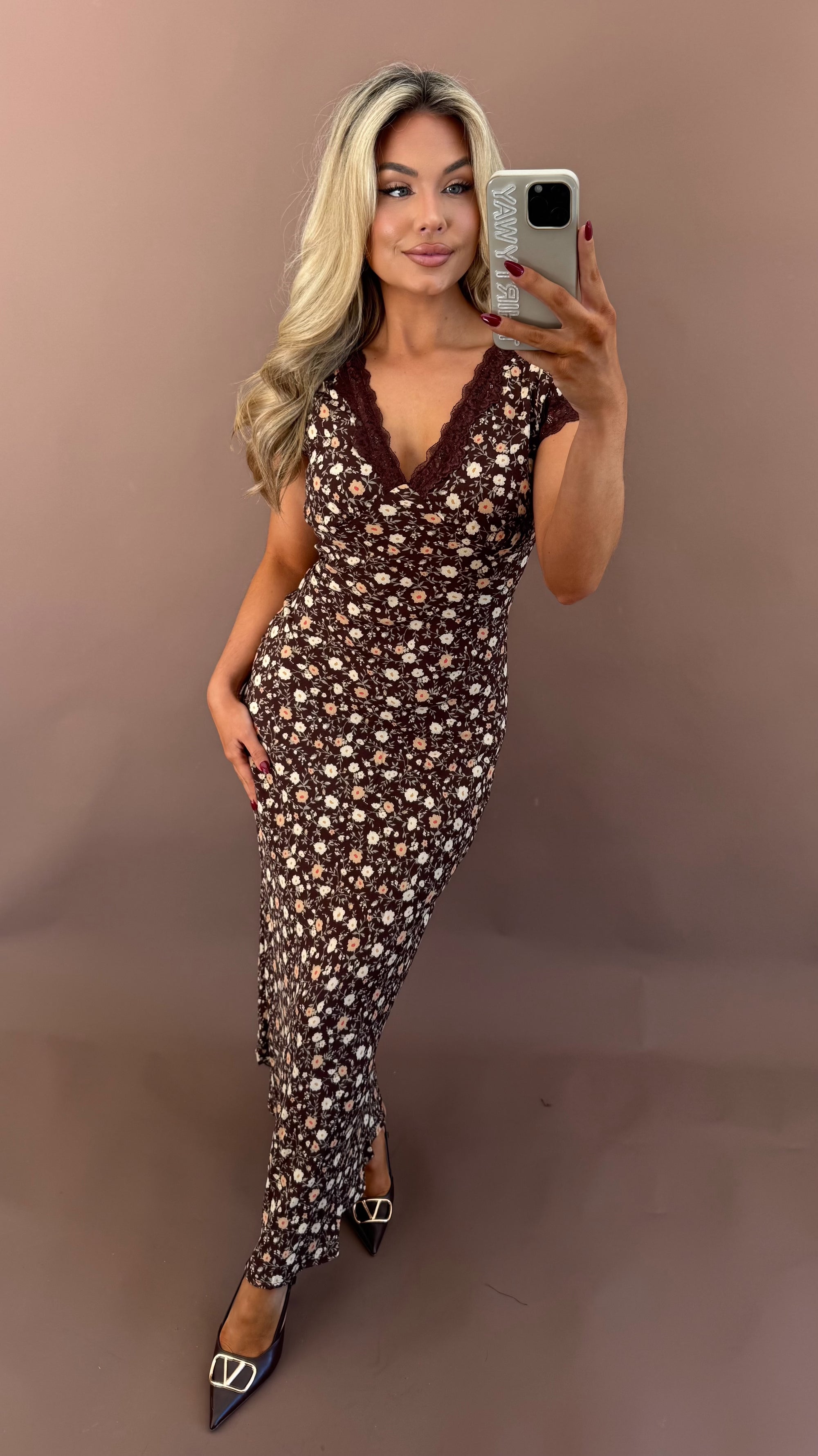 MAPLE BLOOM FLORAL MAXI DRESS