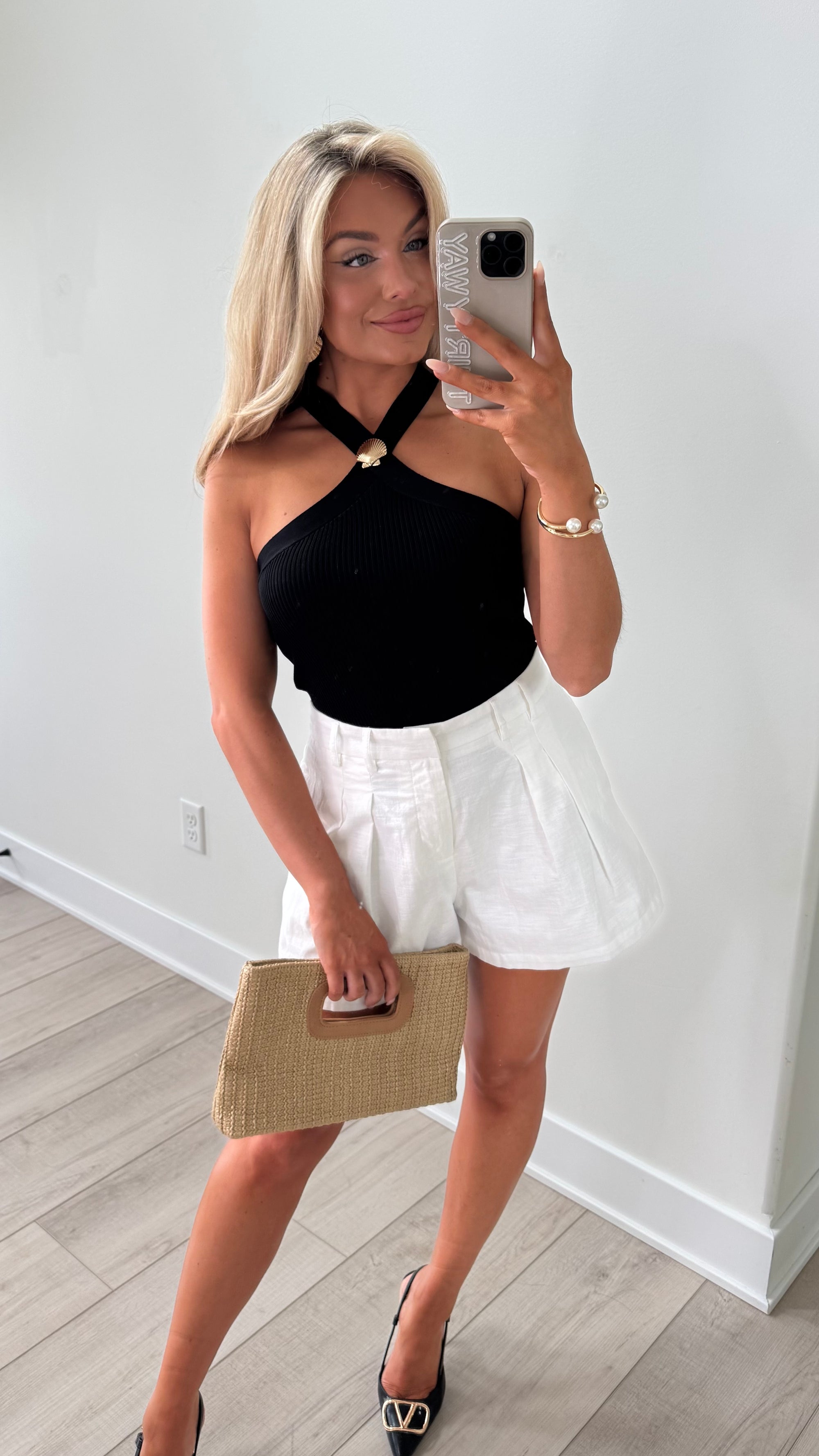 HALTER NECK SHELL TOP BLACK