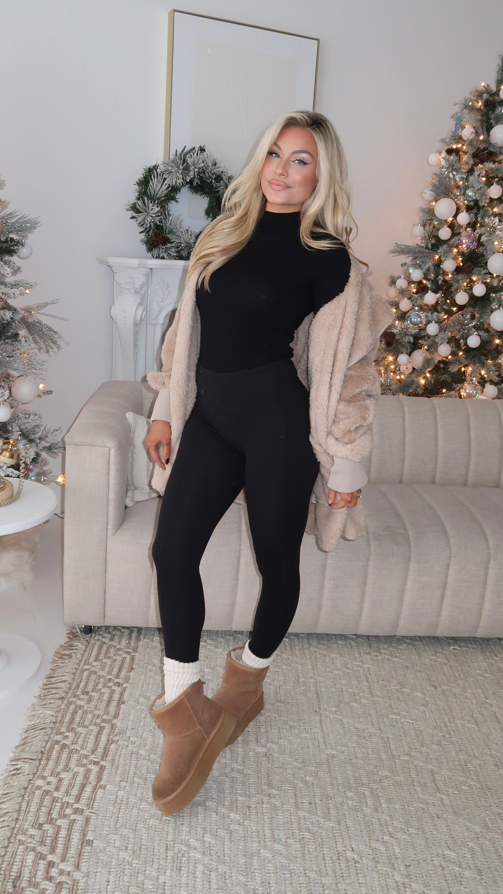 ALPINE CHALET SHERPA CARDIGAN