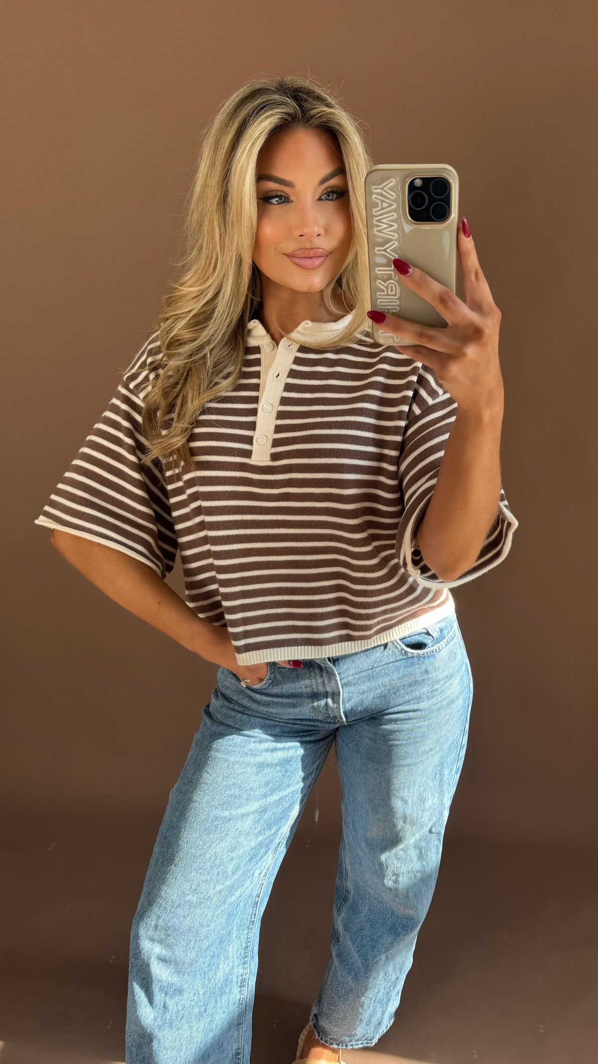 STRIPED HENLEY TOP BROWN
