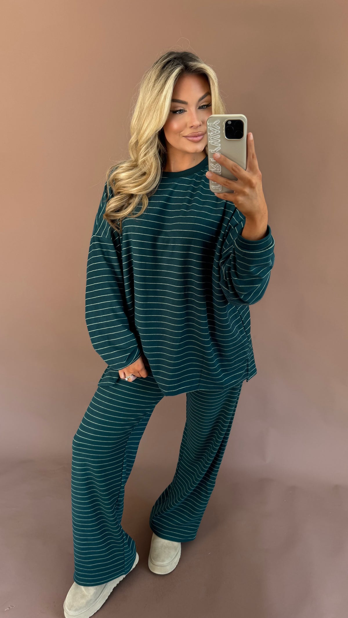 CABIN FEVER OVERSIZED FLEECE TOP HUNTER GREEN
