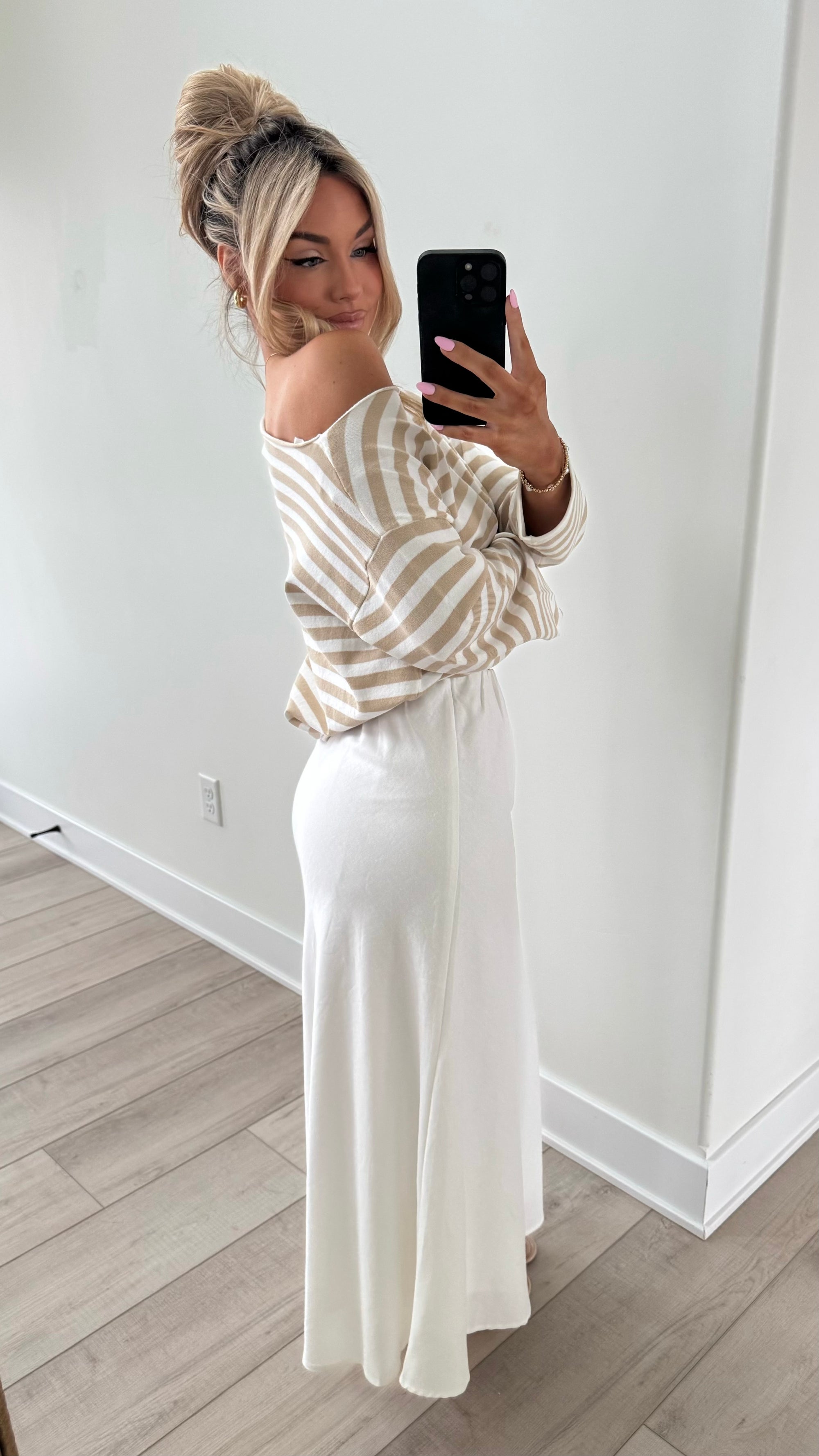 BLUEGRASS STRIPE SWEATER TAN